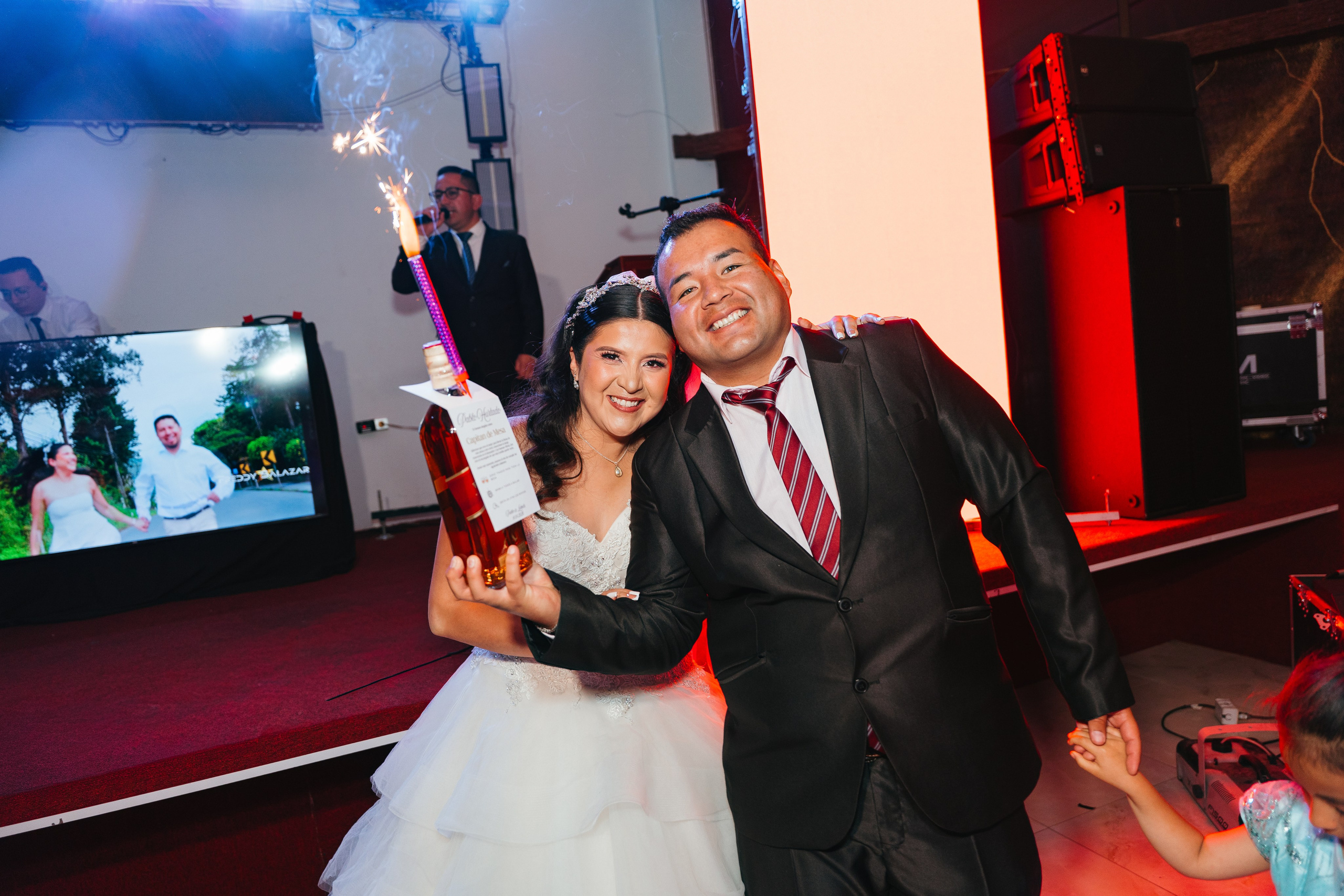 Pablo y Lizbeth. Fotógrafo de bodas en Loja Ecuador | Piero Alvarez PH