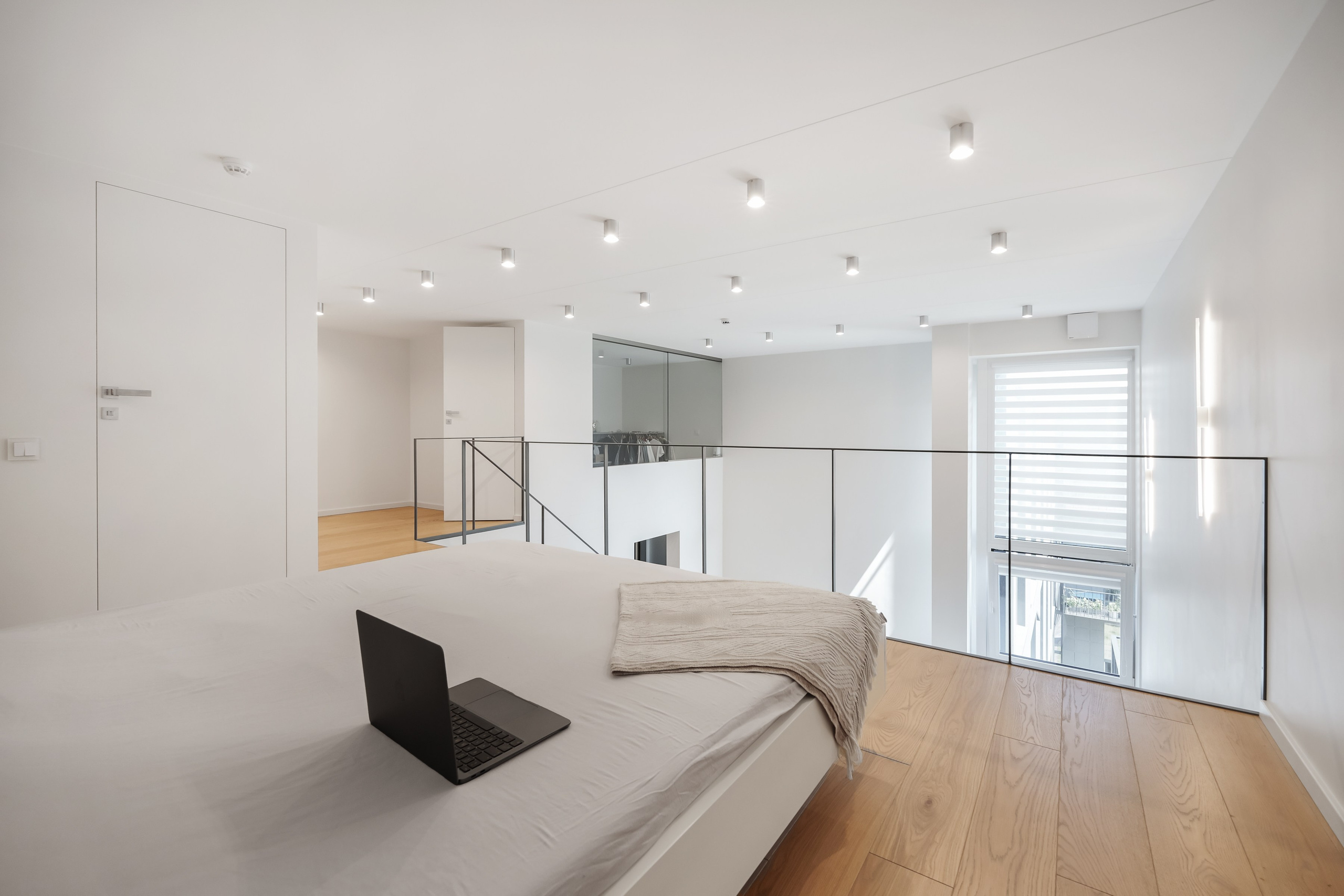 Kauno g. 32b. Elina Sapiega fotografė Vilniuje