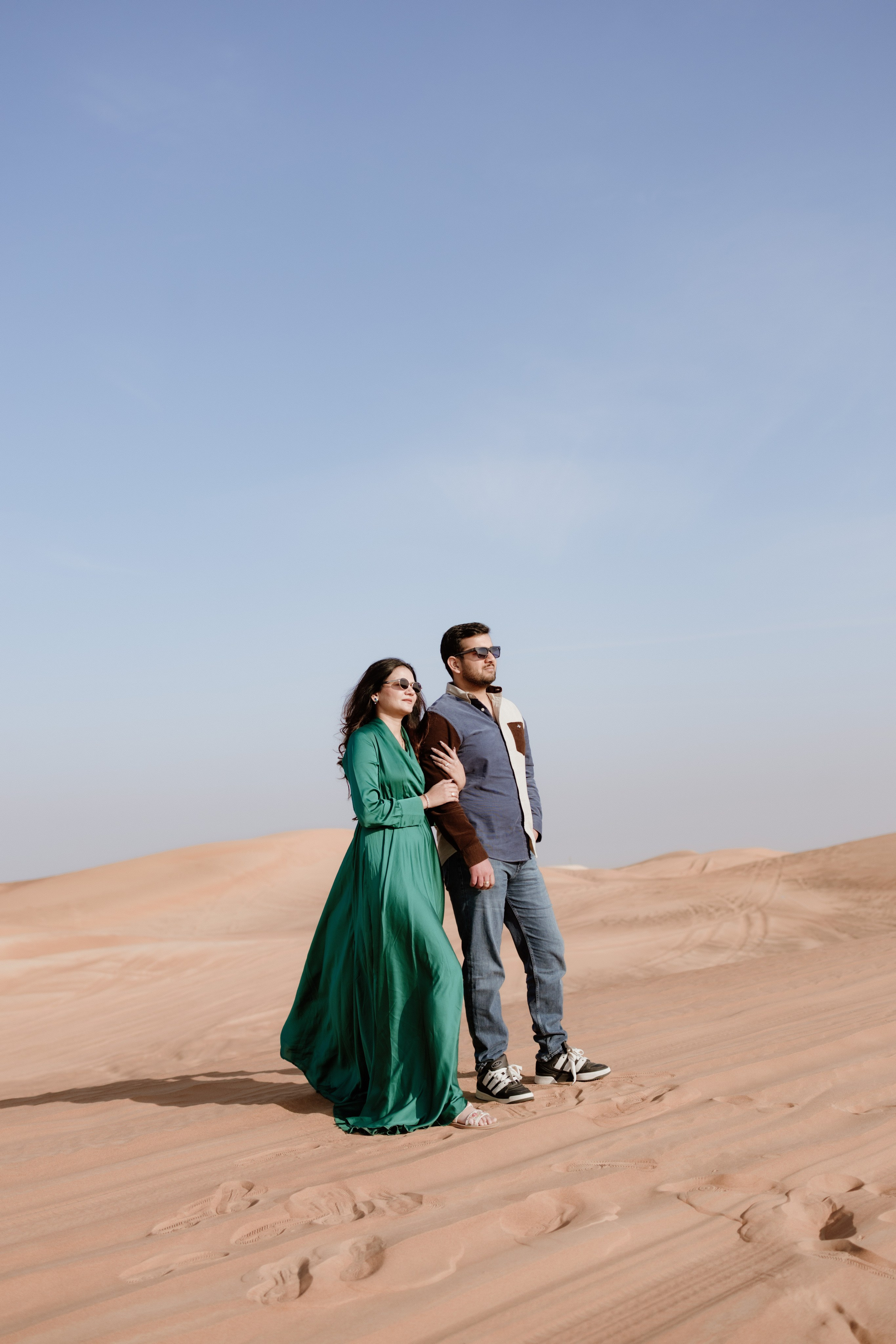 COUPLE SESSIONS. Love Emotions Weddings