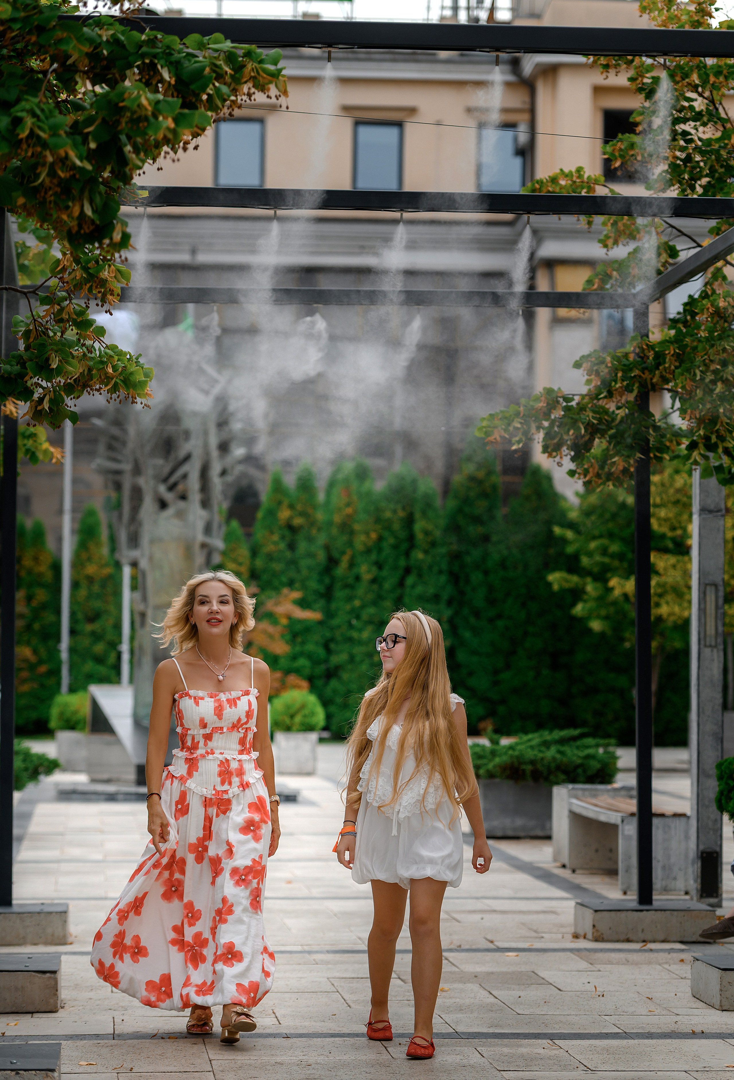 Maya & Anna Chișinău Summer. Wedding photographer from Moldova Alexey Chipchiu