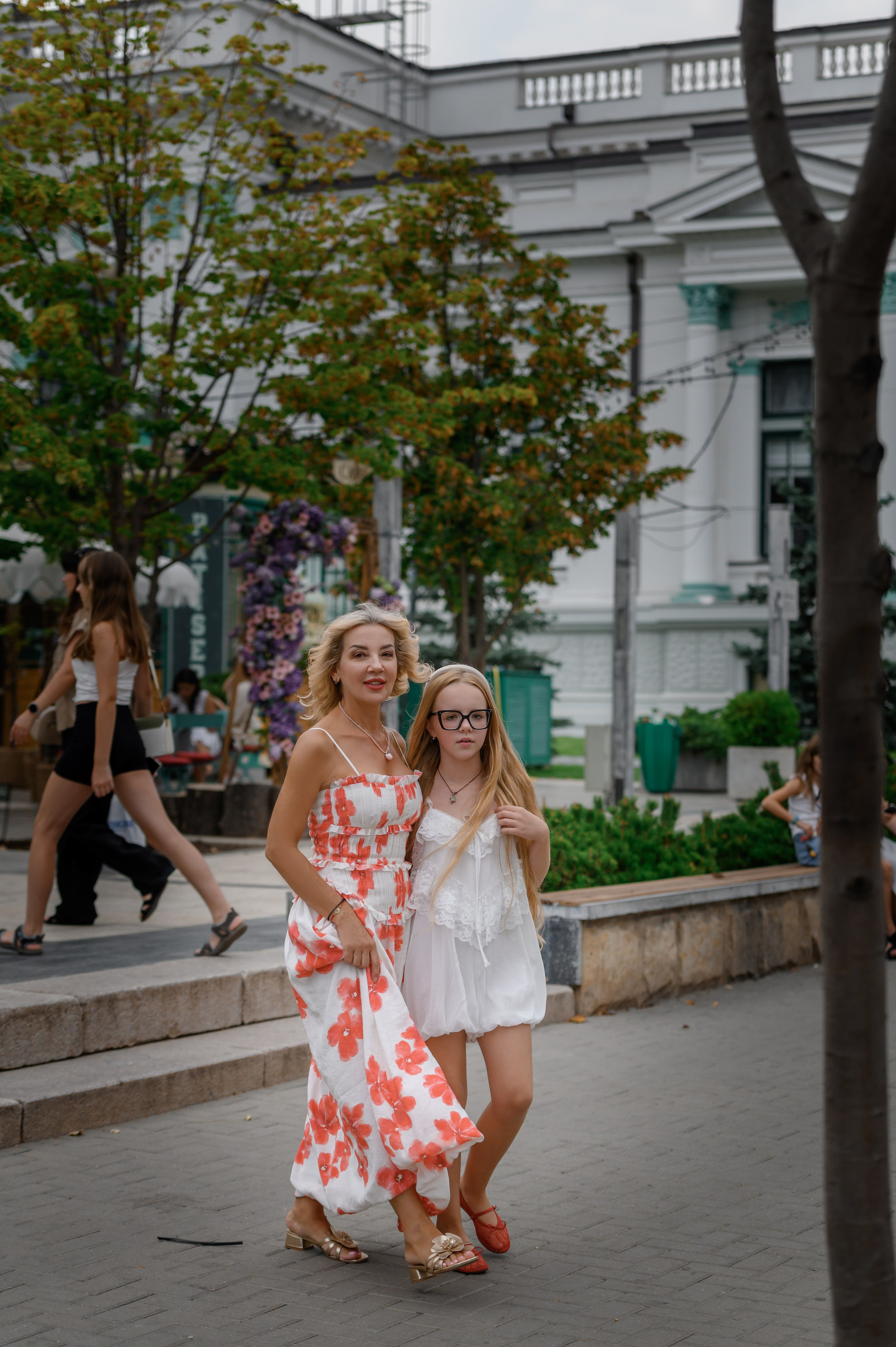 Maya & Anna Chișinău Summer. Wedding photographer from Moldova Alexey Chipchiu