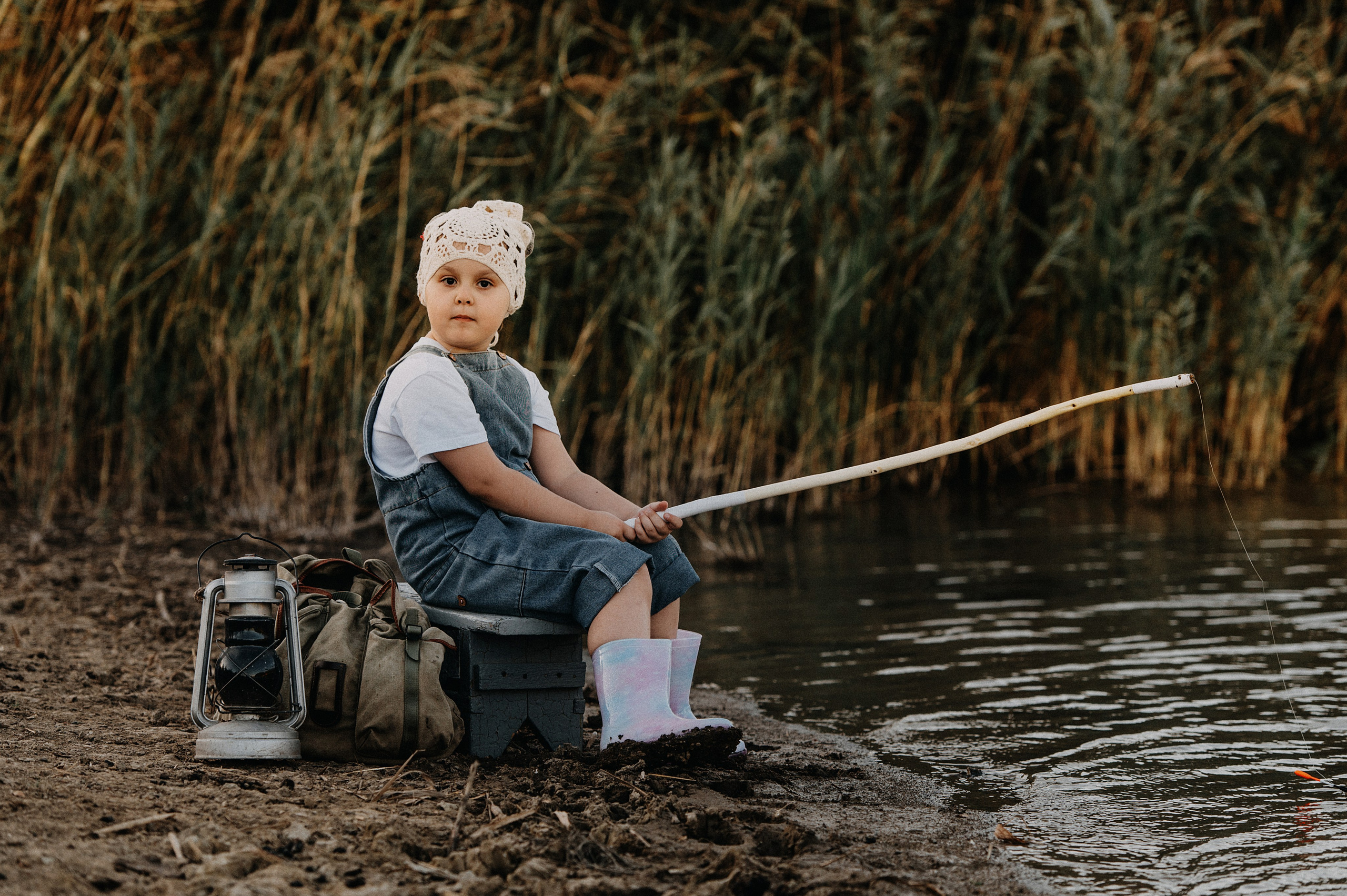 Fishing, the last warm days. Wedding photographer from Moldova Alexey Chipchiu