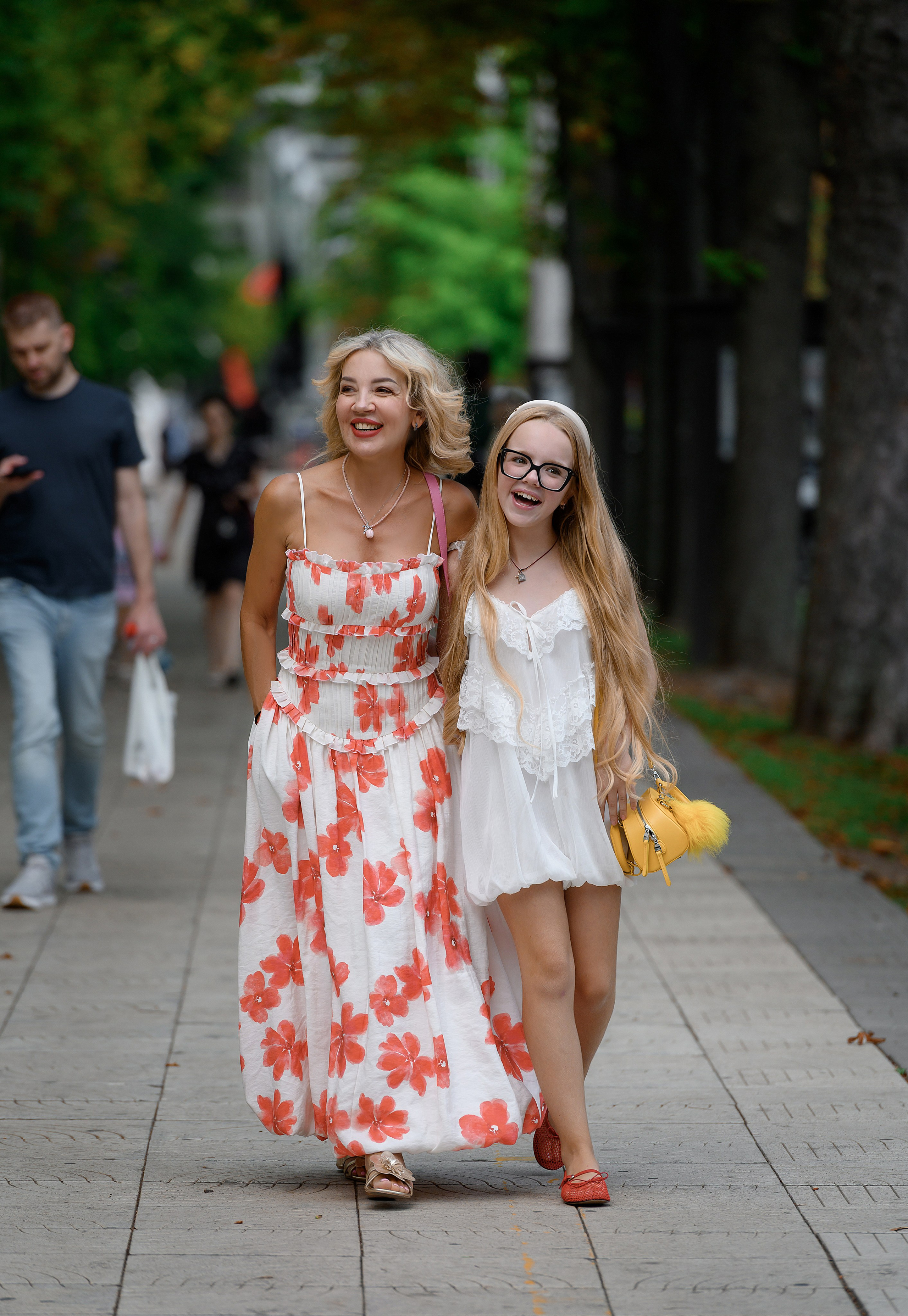Maya & Anna Chișinău Summer. Wedding photographer from Moldova Alexey Chipchiu