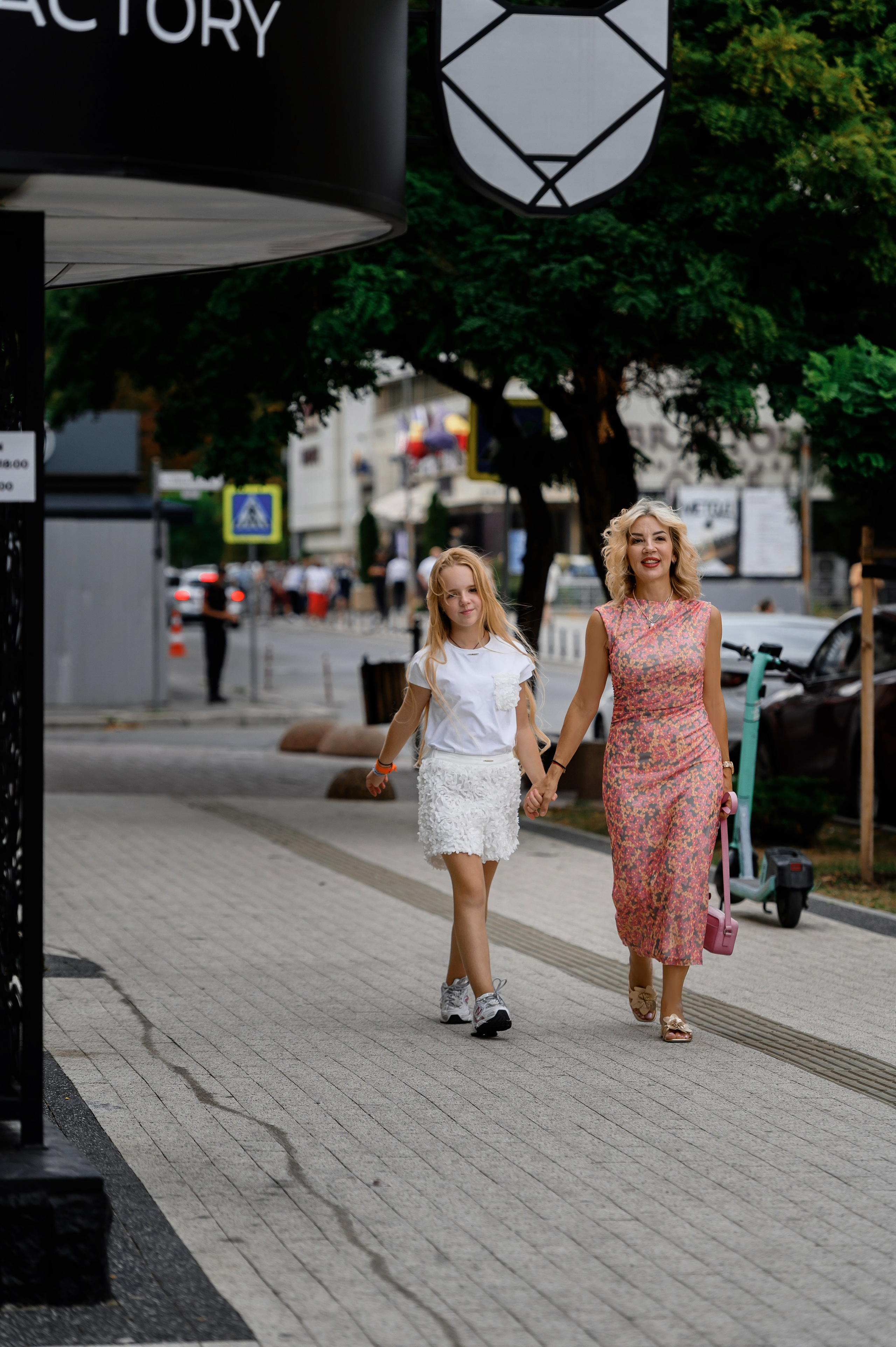 Maya & Anna Chișinău Summer. Wedding photographer from Moldova Alexey Chipchiu