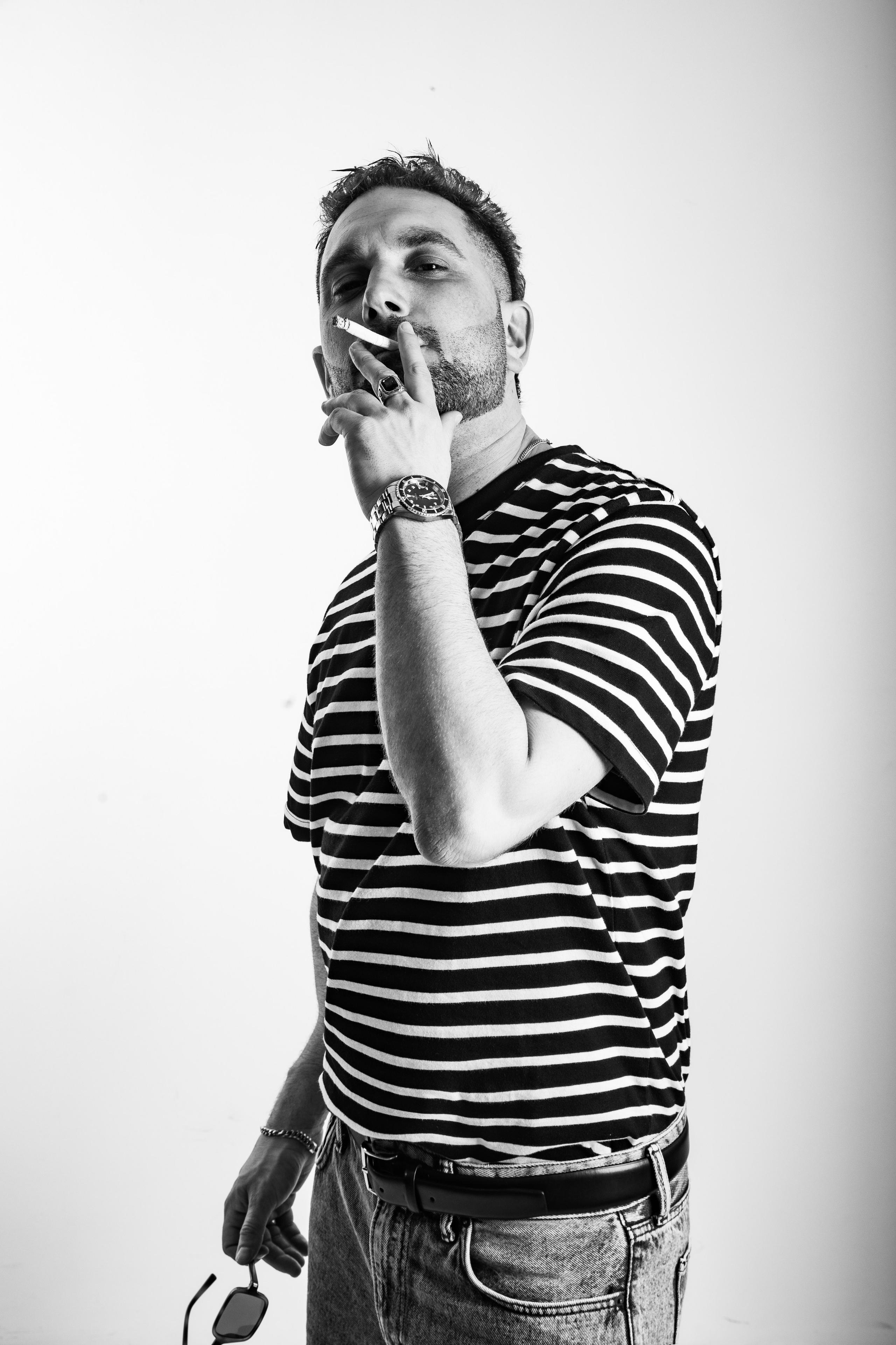 PHOTOSTUDIO. International Photographer