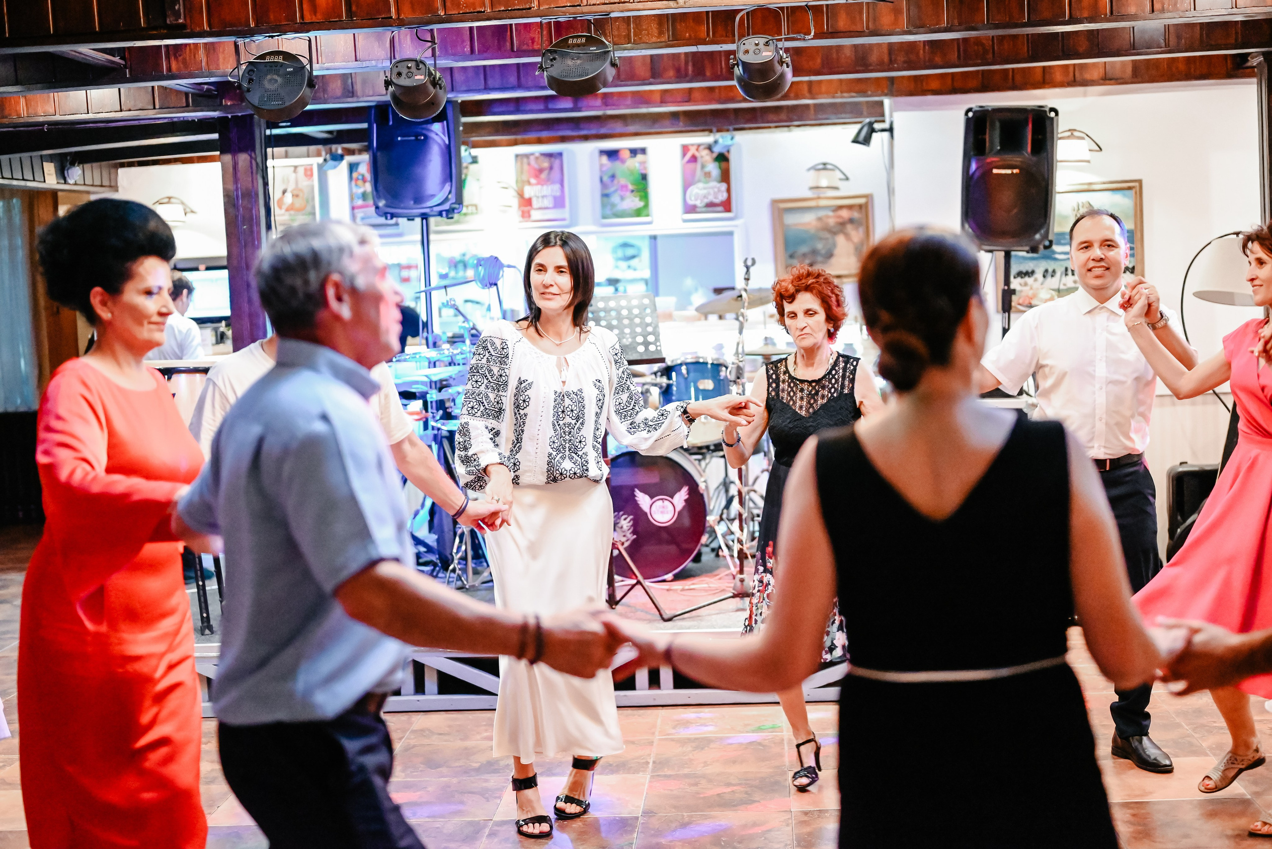 Nunta Mari si Lucian, Restaurant Dines. Ana Maria Dragan Fotograf Evenimente