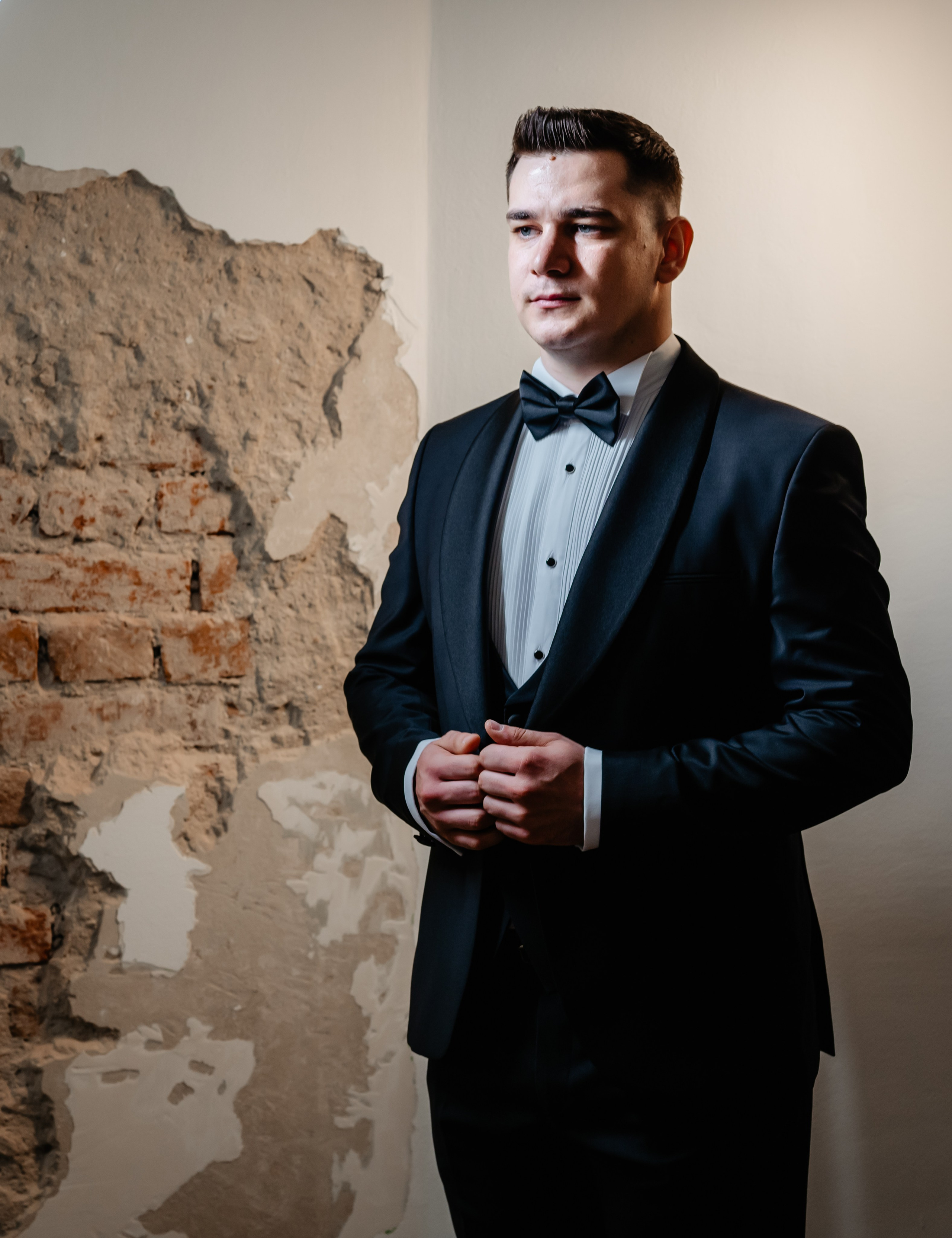 Nunta Alexandra si Viorel — Jubile Ballroom — Pregatiri si Biserica. Ana Maria Dragan Fotograf Evenimente