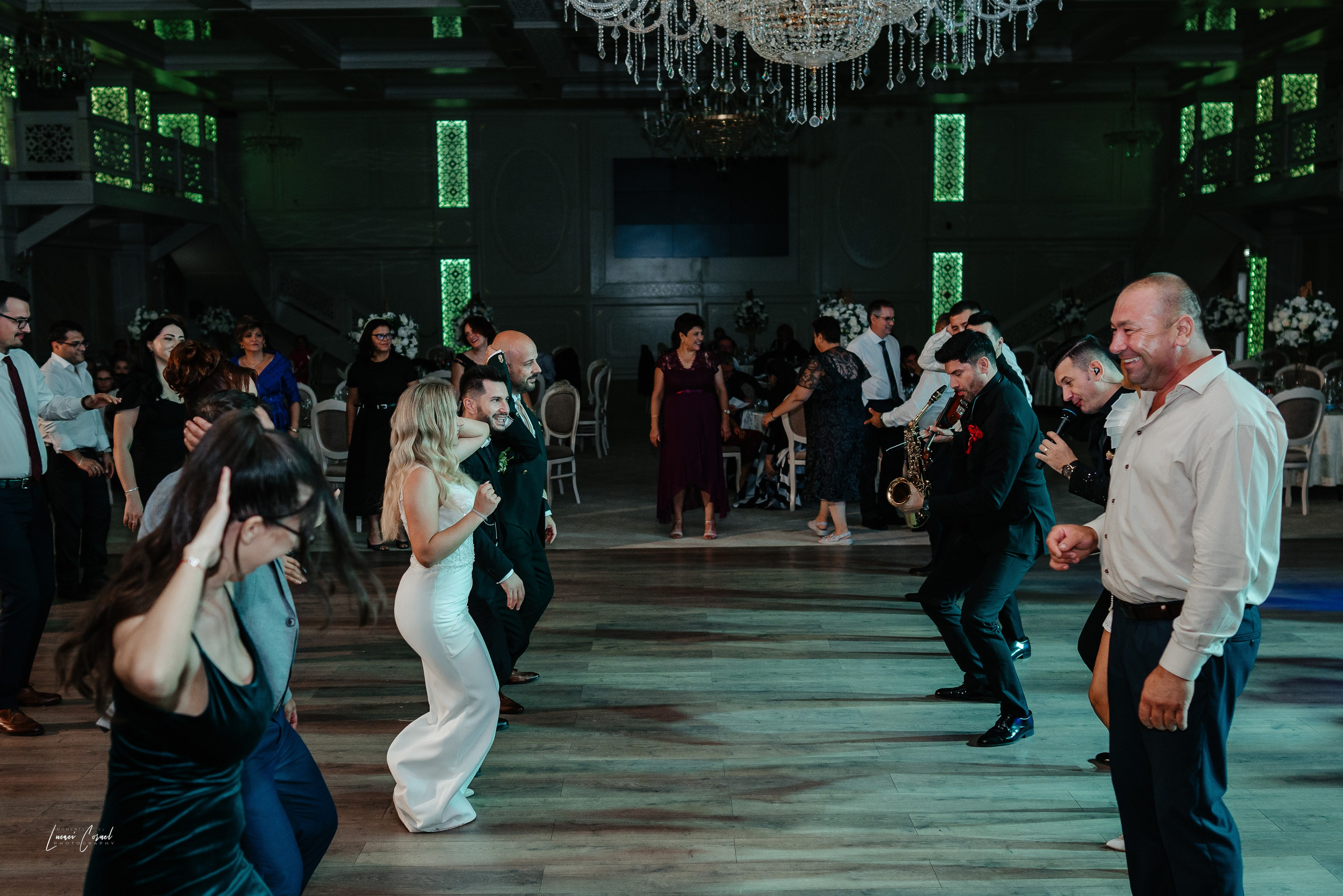 Diana & Cătălin – Nuntă clasică și rafinată. Fotograf de nuntă, corporate, botezuri, majorate și aniversări Roman, Lucaci Cornel