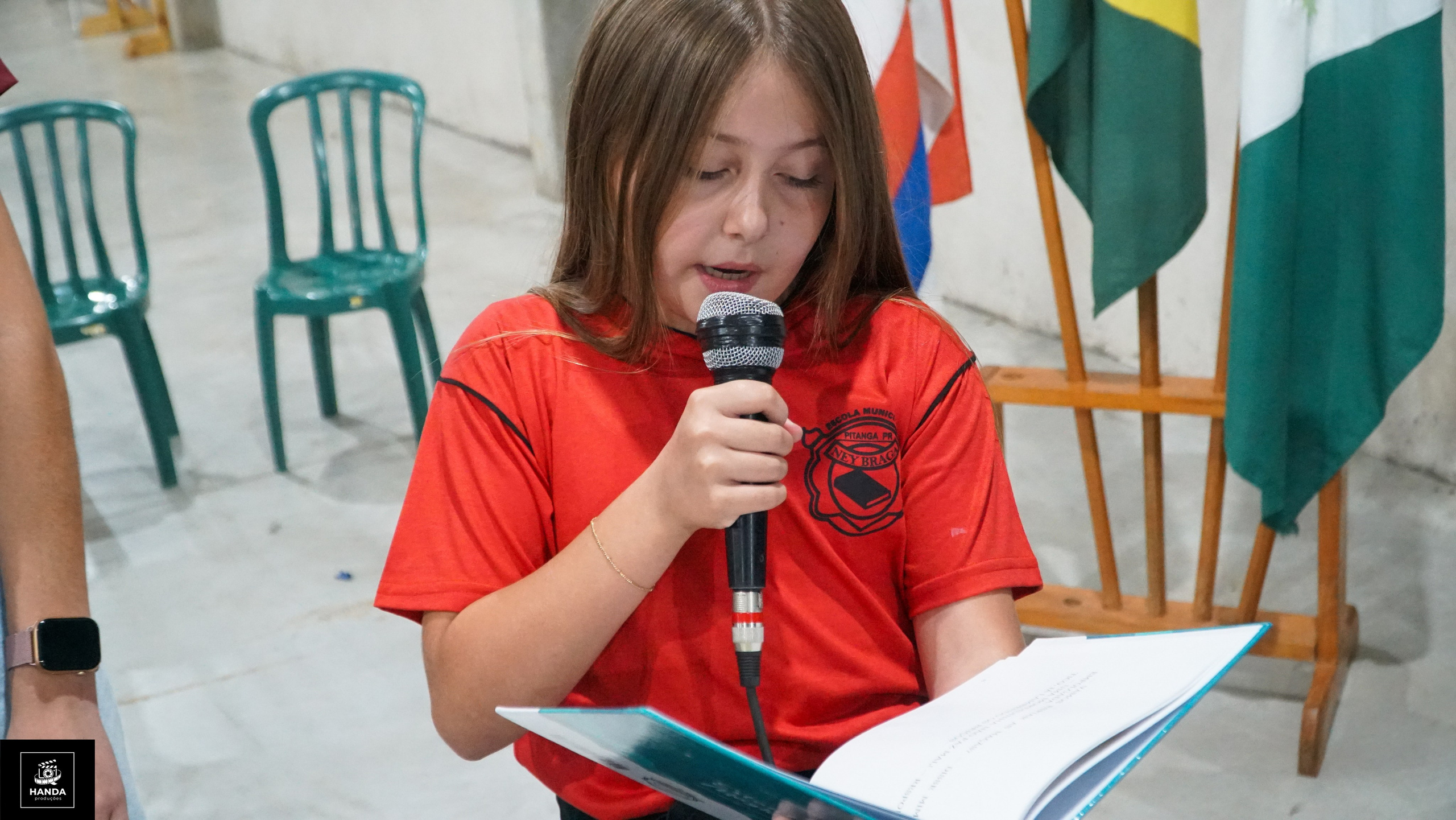 Noite autógrafos colégio Aurélio Buarque de Holanda. Handa Produções