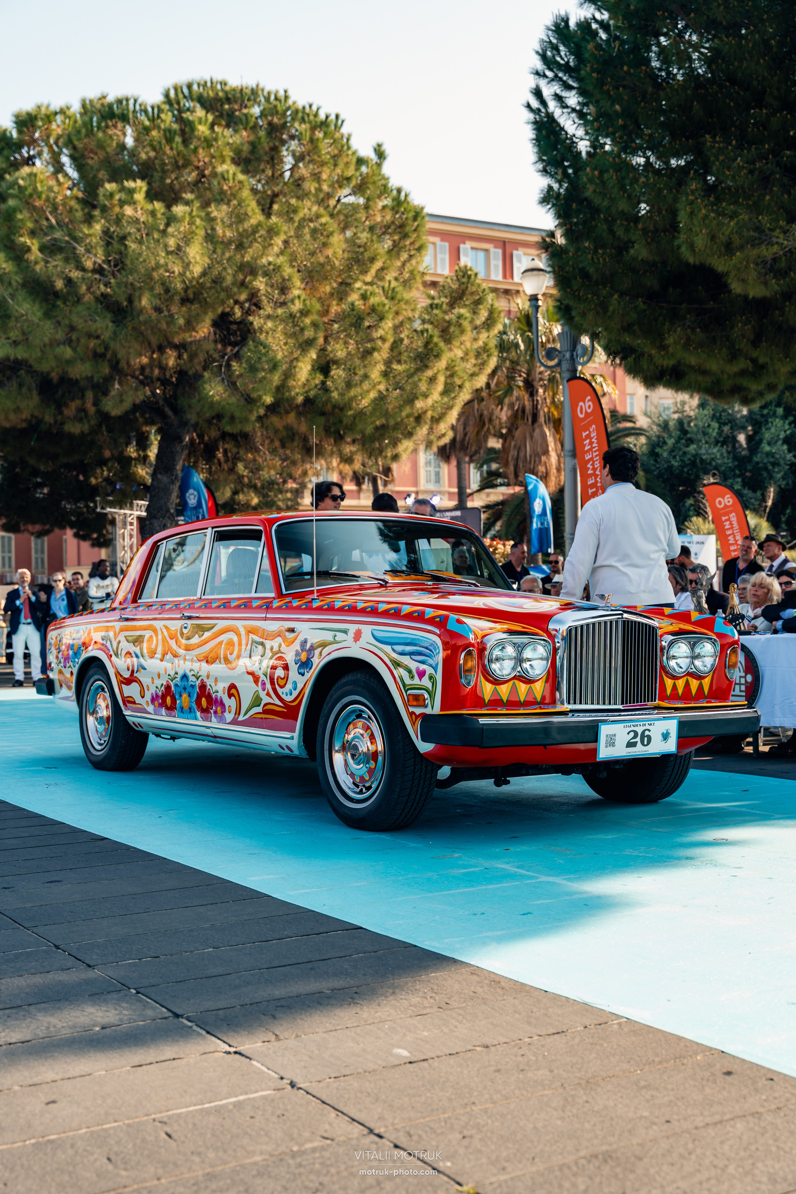 Legends de Nice. Photographe de voitures à Paris — Vitalii Motruk