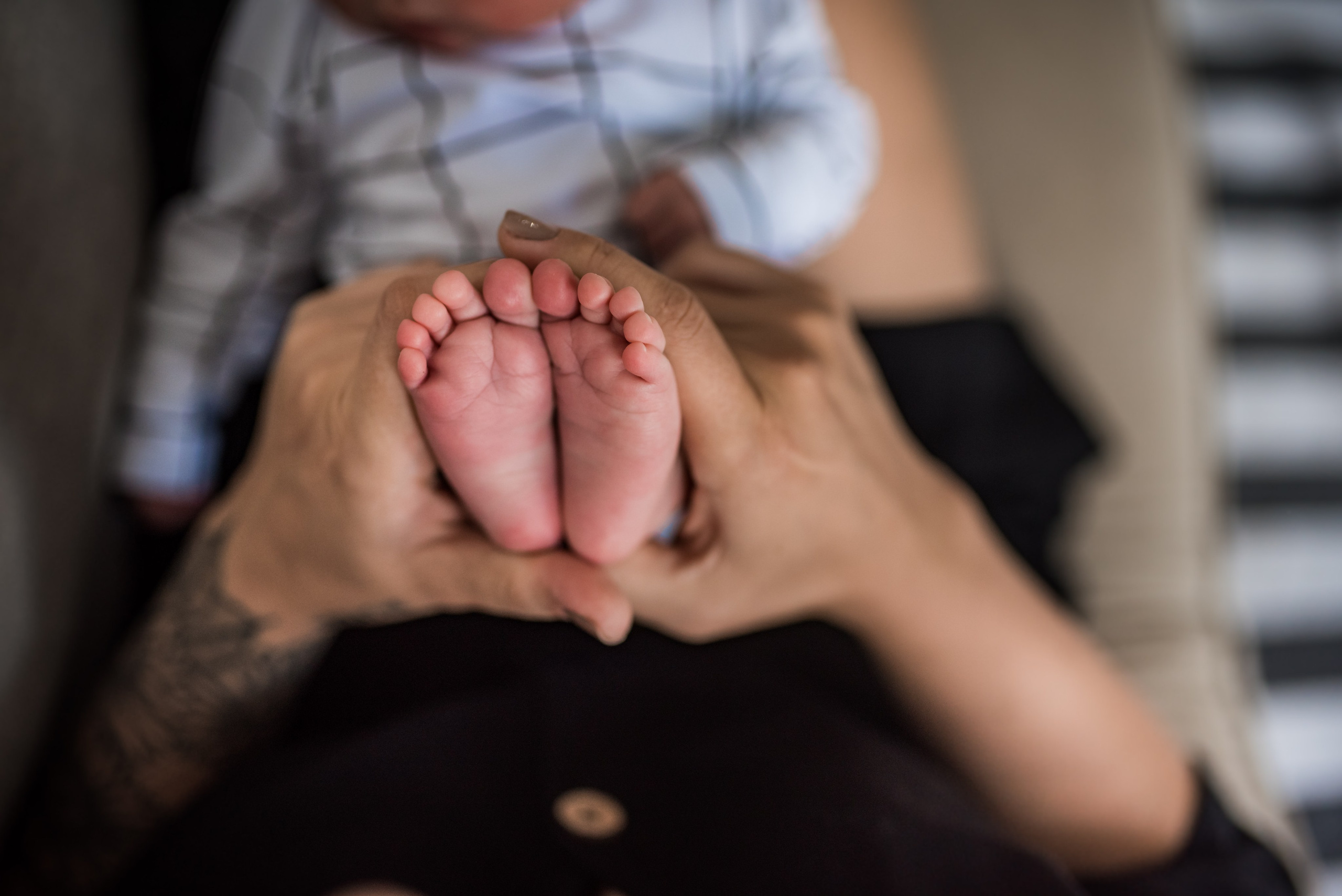 Newborn Lifestyle em Juiz de Fora | Auê Fotografia |  Juiz de Fora e Belo Horizonte. Auê | Fotografia Infantil e de Família em Juiz de Fora — Myriani Maganin