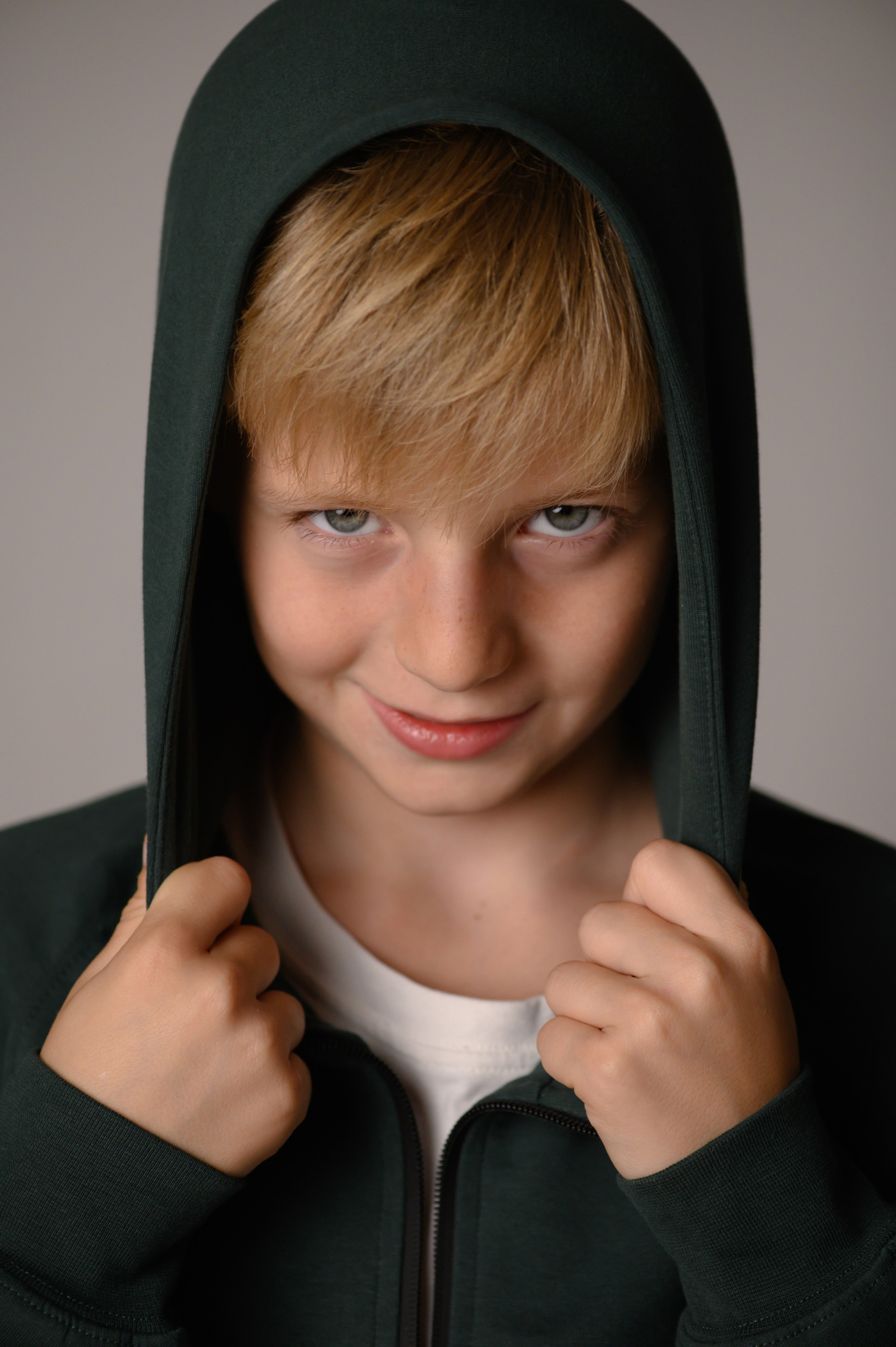 KIDS STUDIO. Семейная, детская, портретная и предметная фотосъемка в Салониках