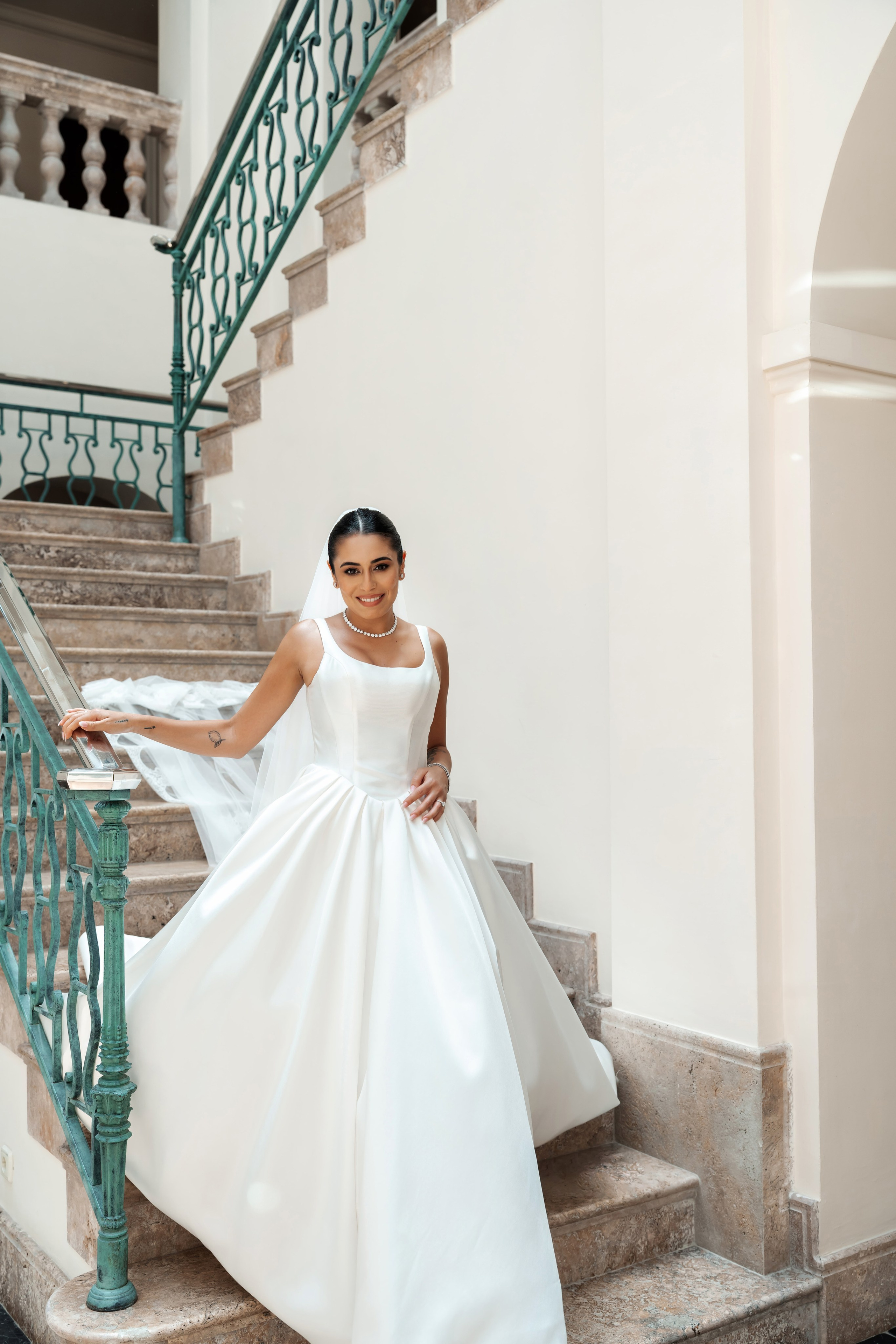 ANDREW & LYNN. Wedding Photographer in Marbella, Como, Tuscany, Cannes