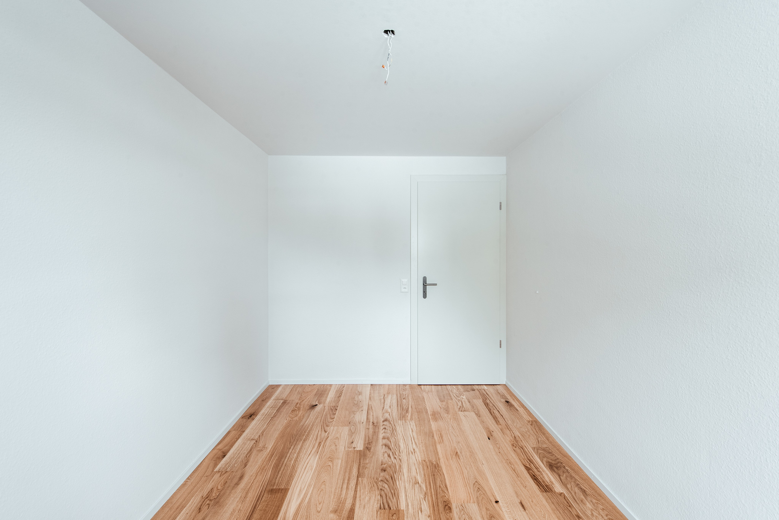 Wohnung, WINDISCH, AARGAU. Hallo! Ich bin Elena und arbeite als Immobilienfotografin