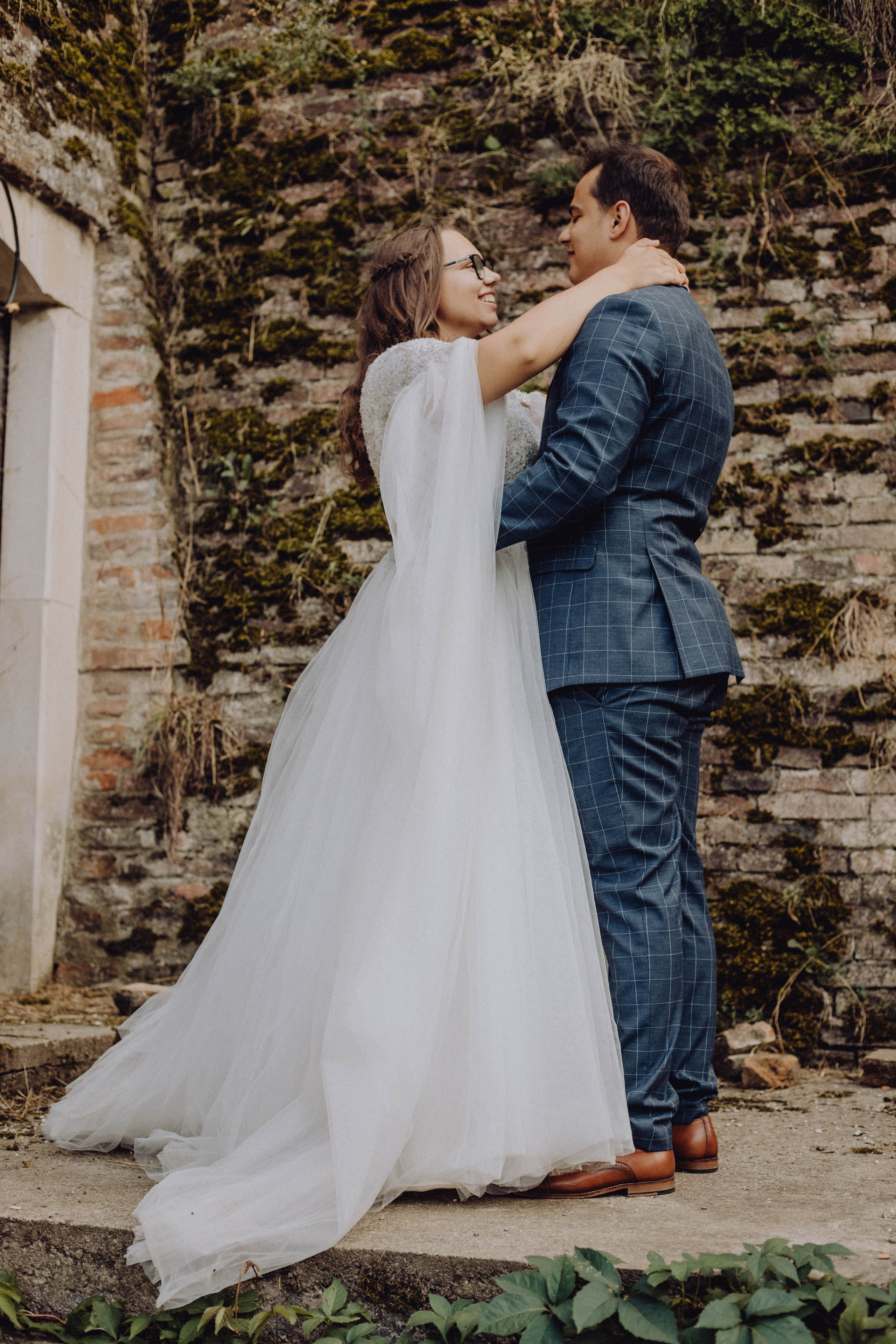 Ștefan & Clara. Wedding & couple photographer from Romania Rut Vetan