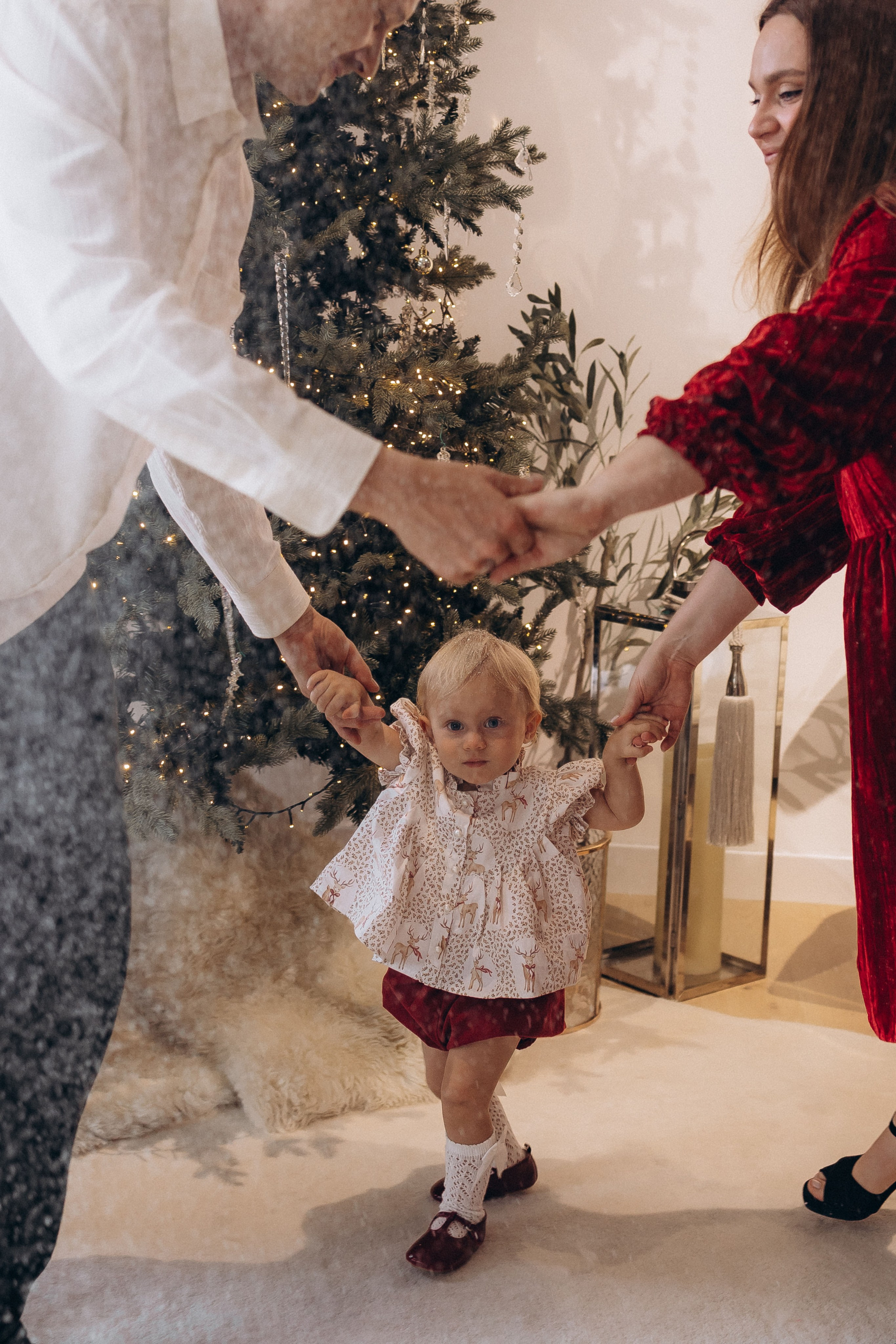 Family Christmas. Фотограф родов, семей и новорожденных малышей в Дубае