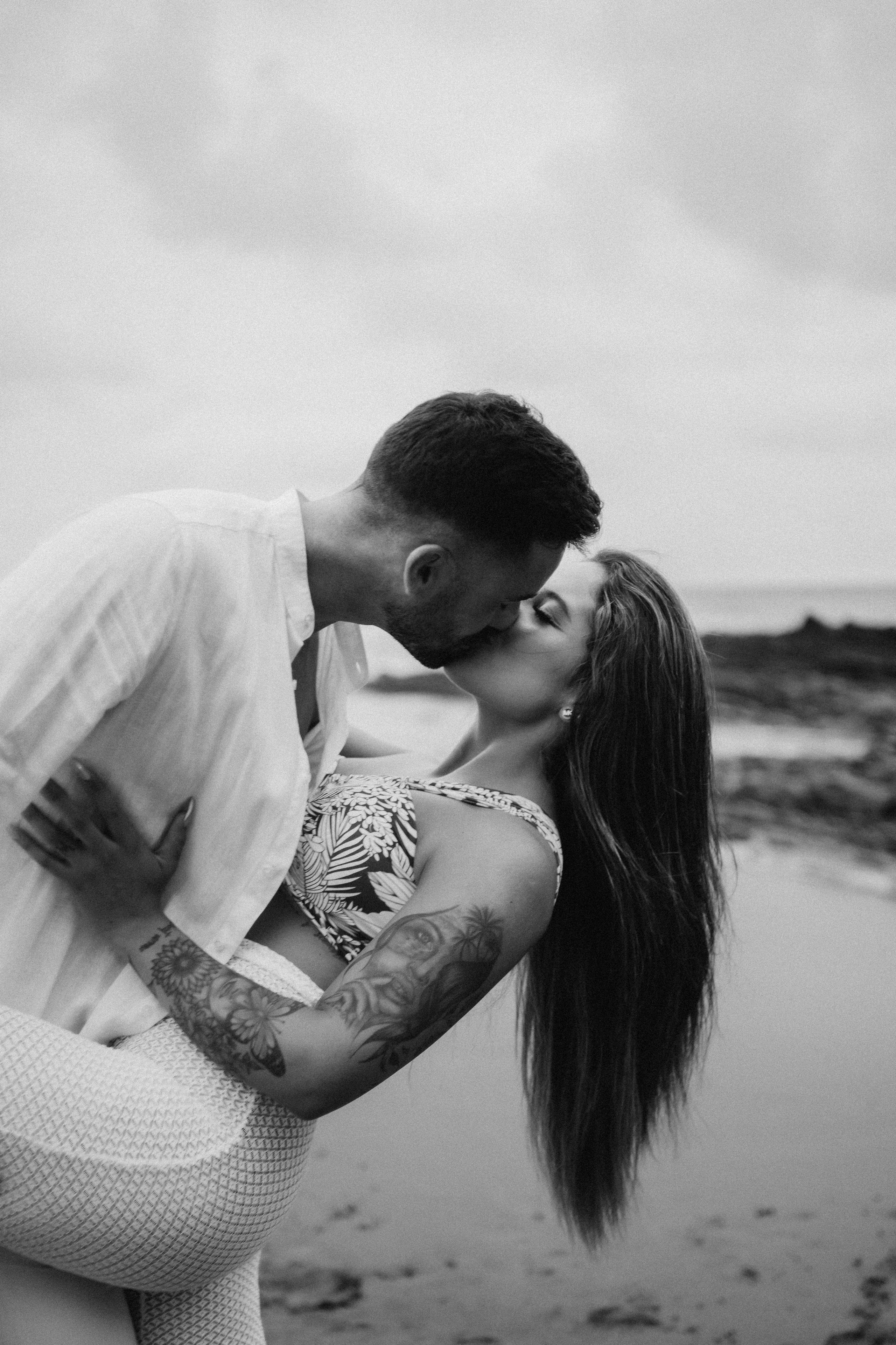 Love story. Holigood foto y video reportaje de bodas en San Sebastián y Europa