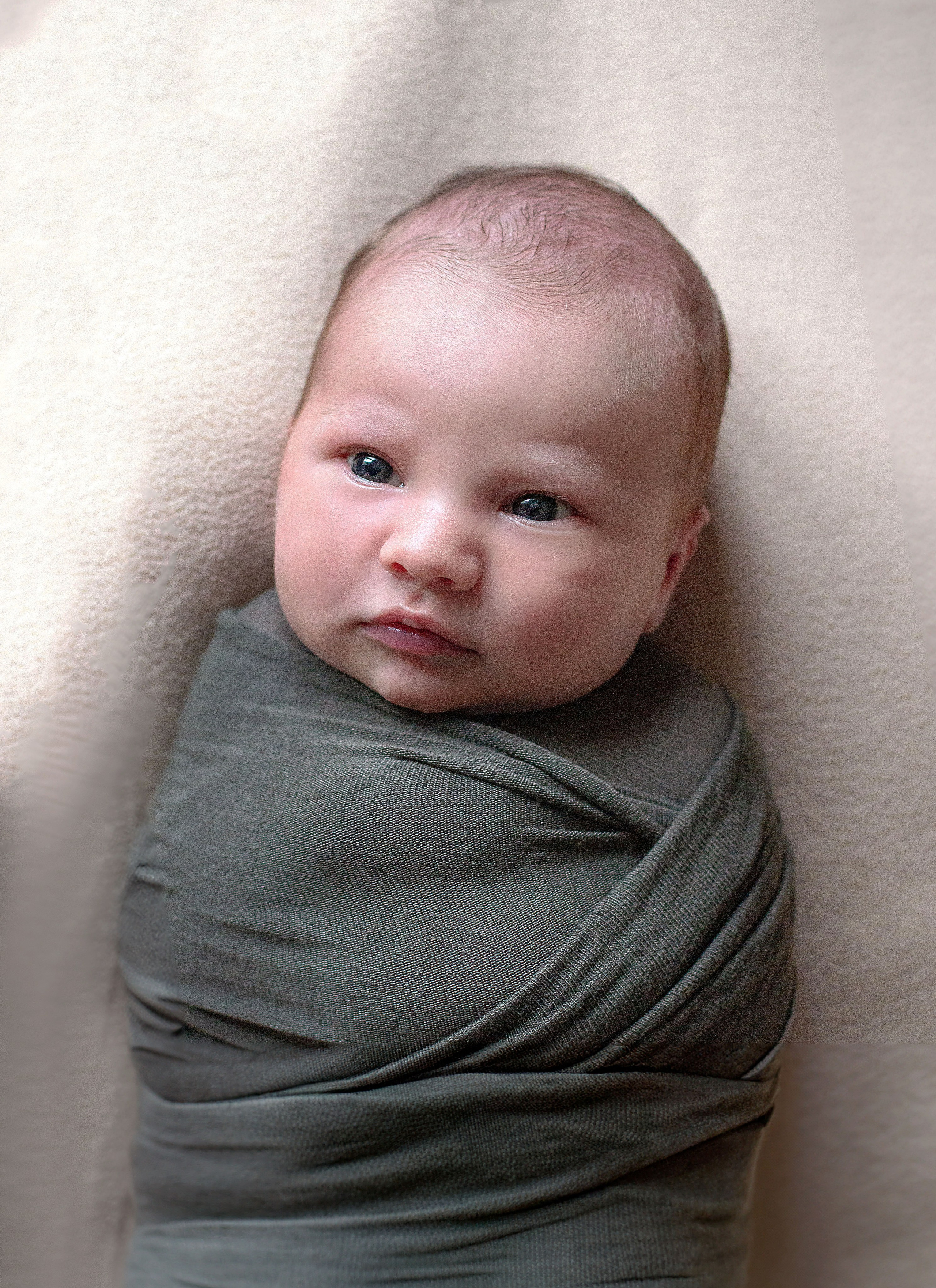 Newborn классическая. Детский и семейный фотограф в г. Бельцы