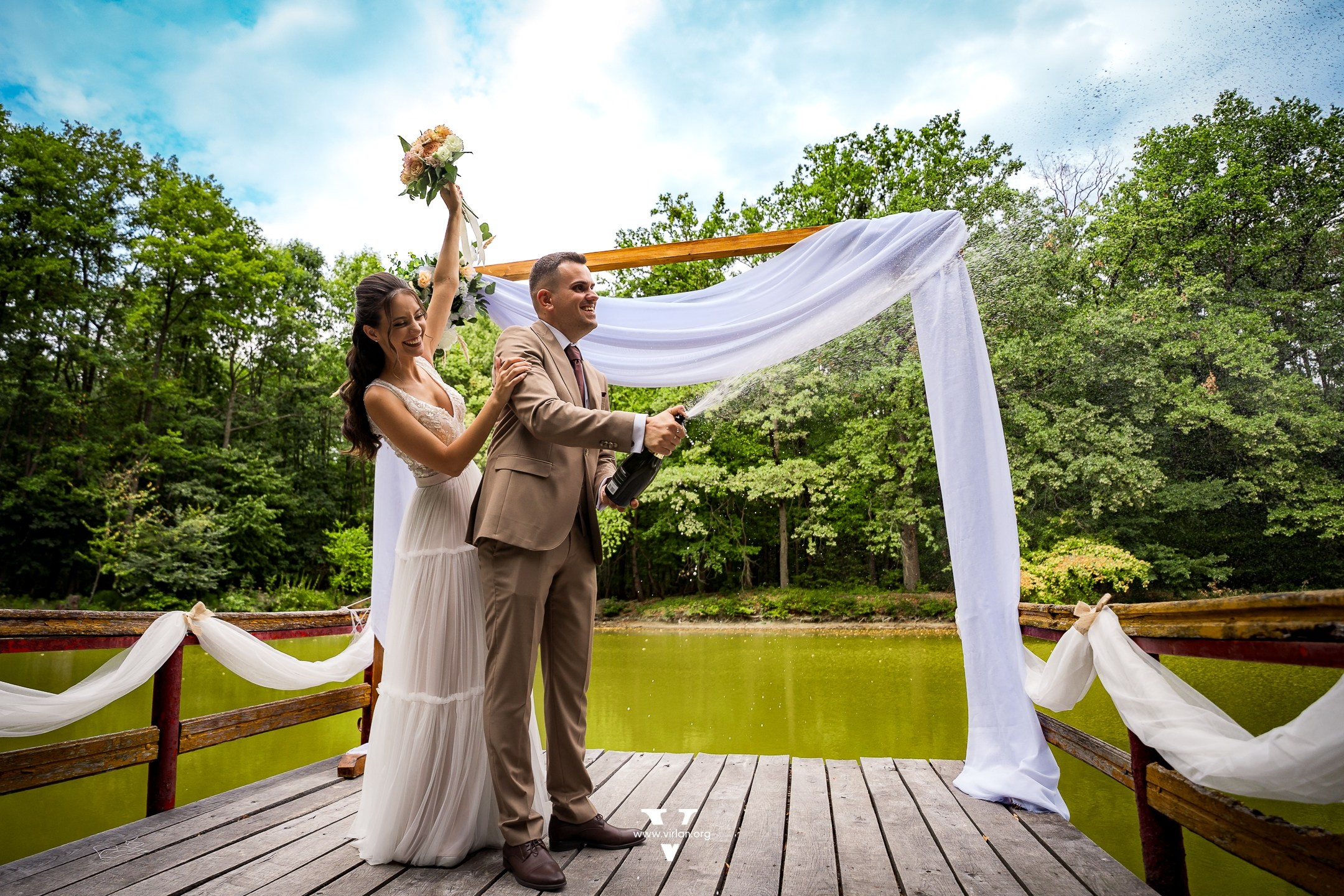 Fotografie de nunta. Cosmin Virlan - Fotograf de eveniment din Târgoviște