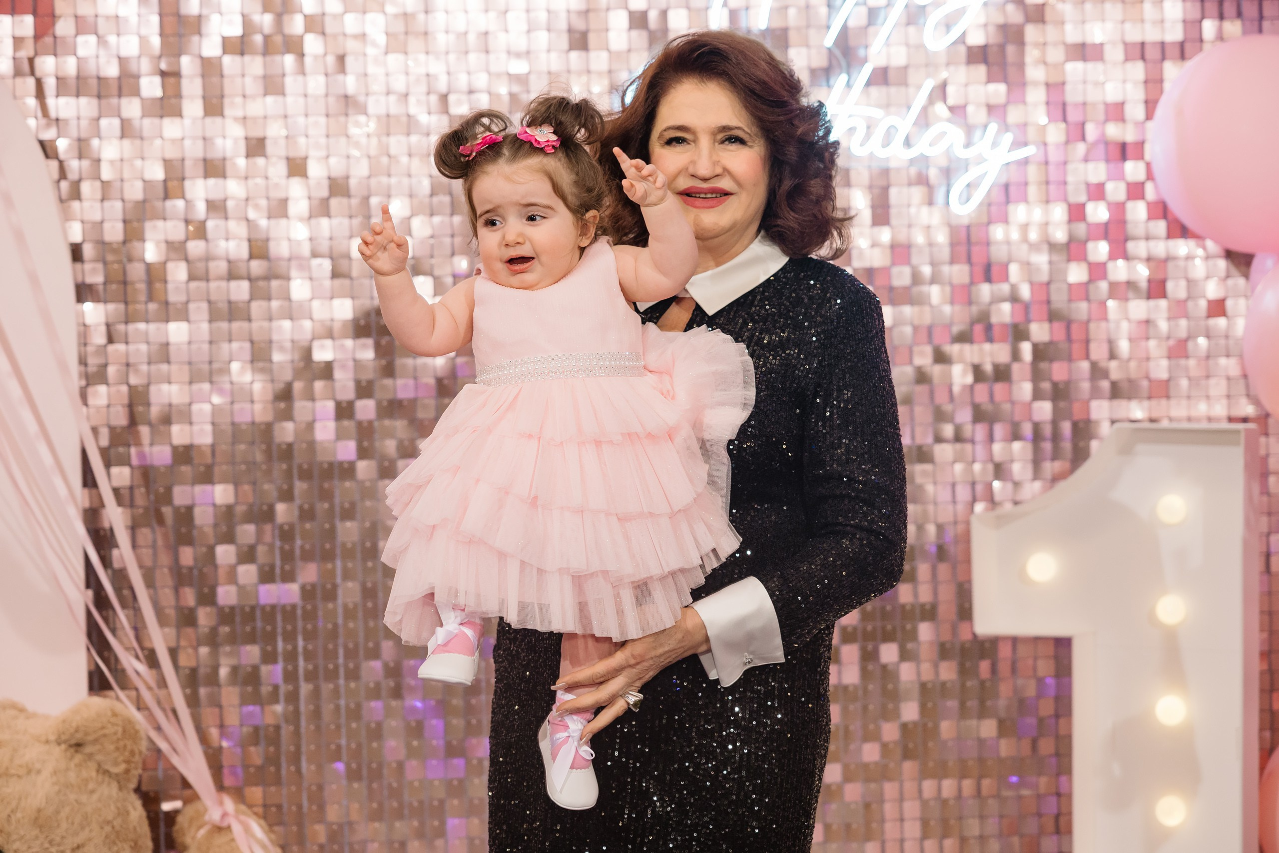 04.13.2025 First birthday. Wedding family event photographer in Chicago Nick Yushevich