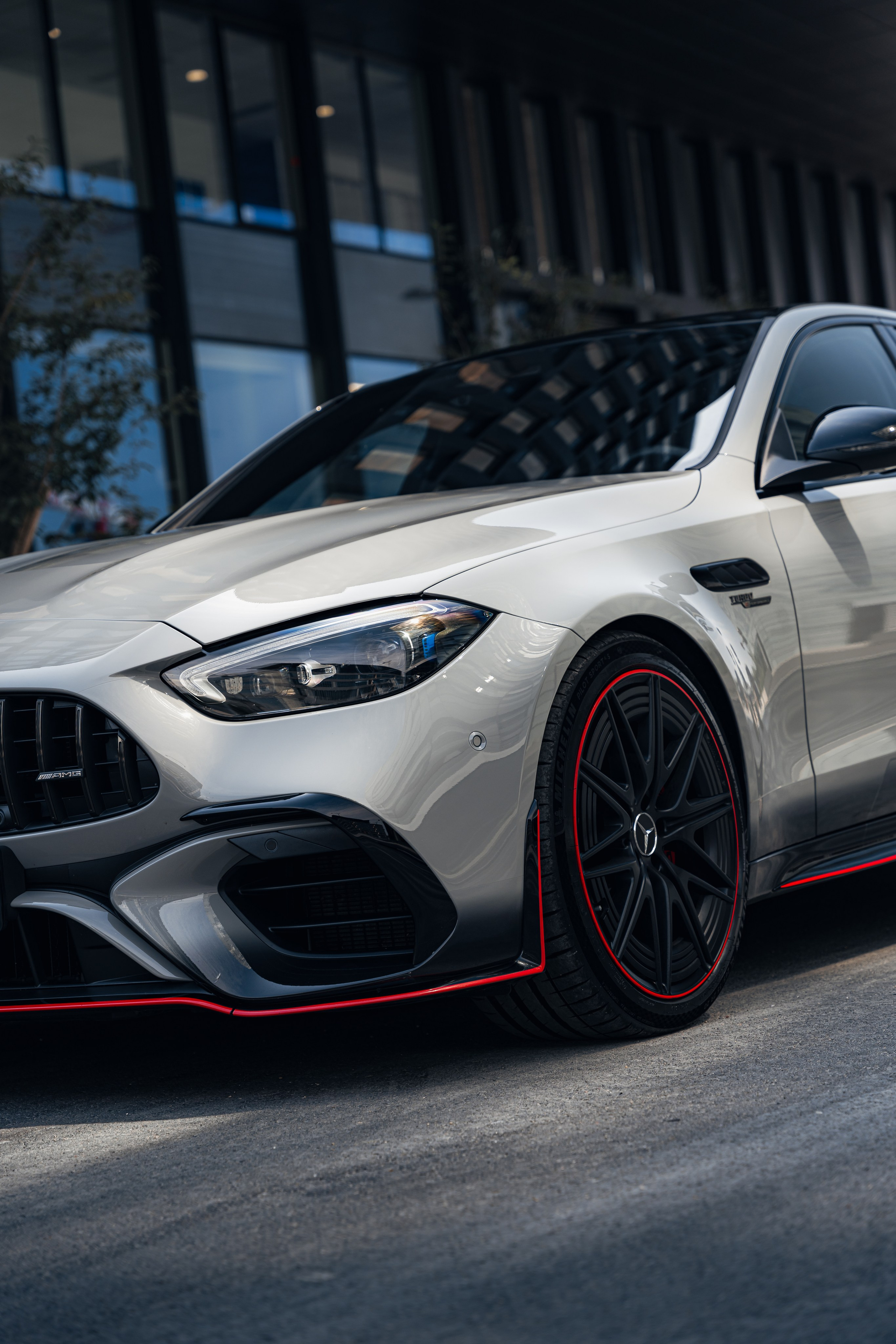 Mercedes-Benz C63S W207. Photographer in Paris — Vitalii Motruk