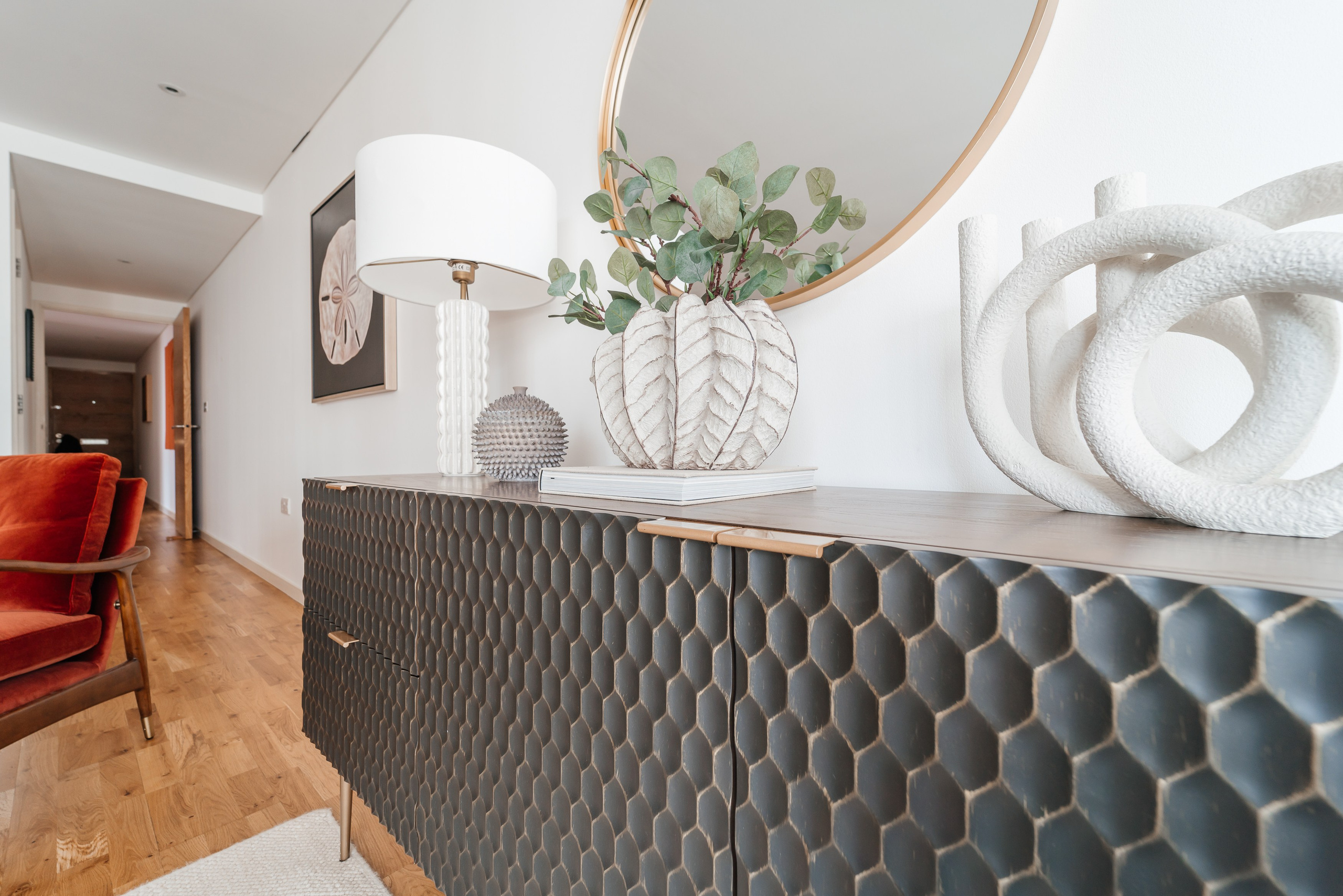 Photography of a 2 bedroom flat. Photographer in England Ekaterina Romanova