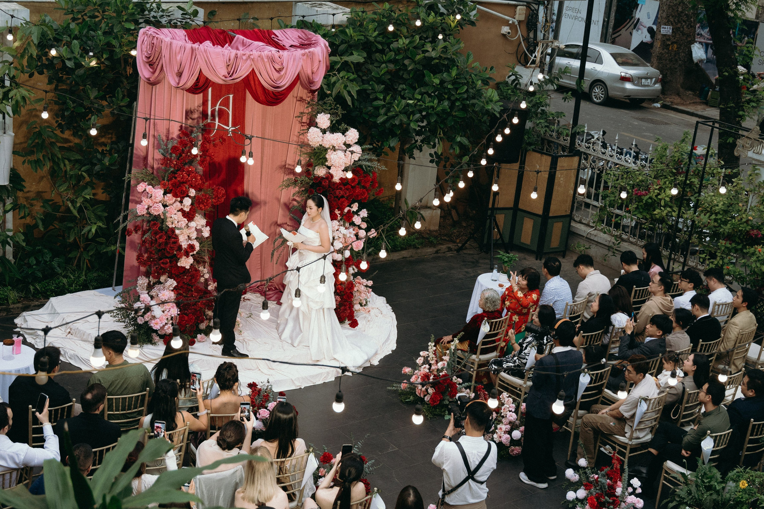 Quan + HienAnh | Photojournalism. BenColor Studio
