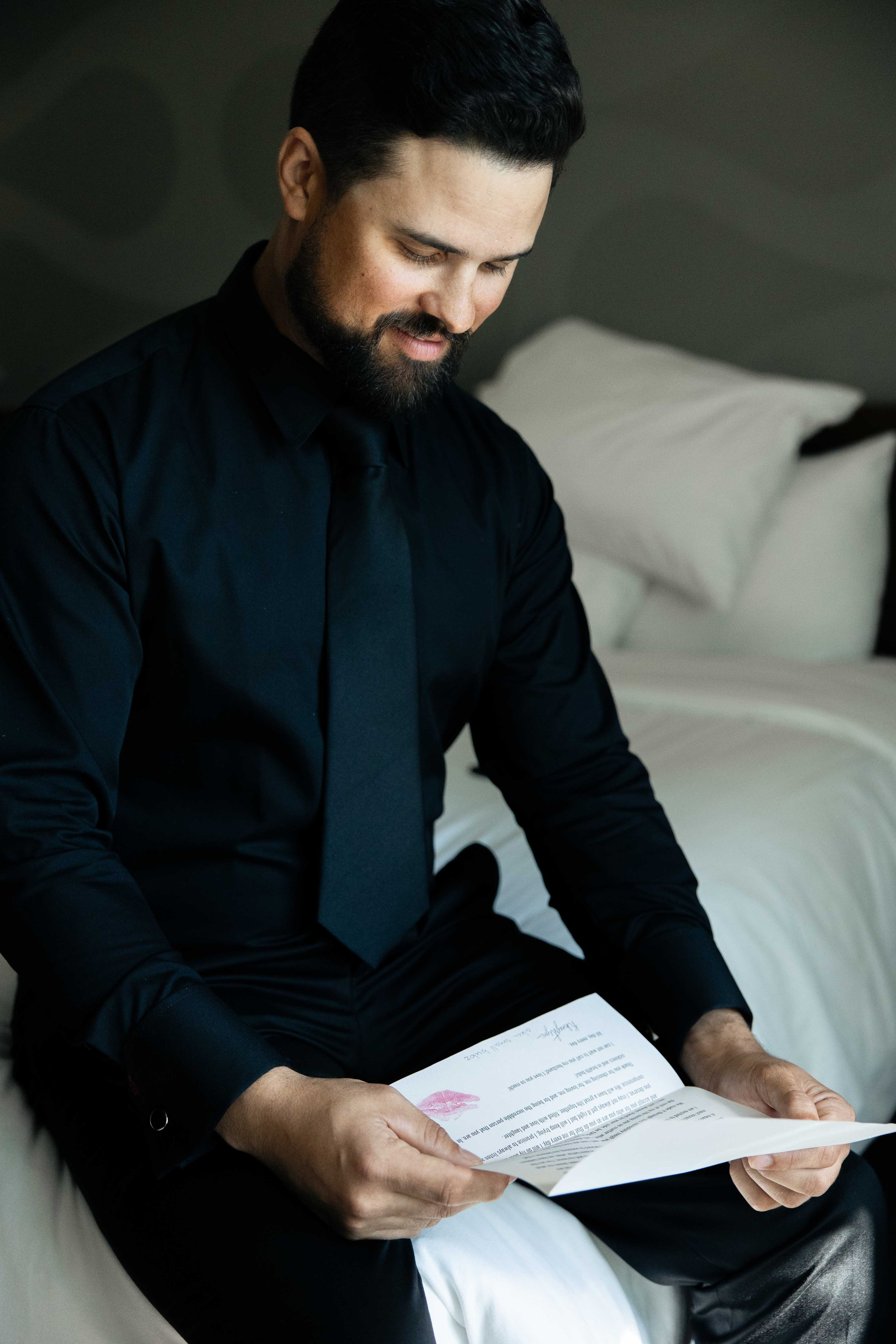 Khrystyna & Zachary (Winnipeg Art Gallery). Wedding Photographer in Winnipeg — Cinematic & Timeless by Vitiuk Photography