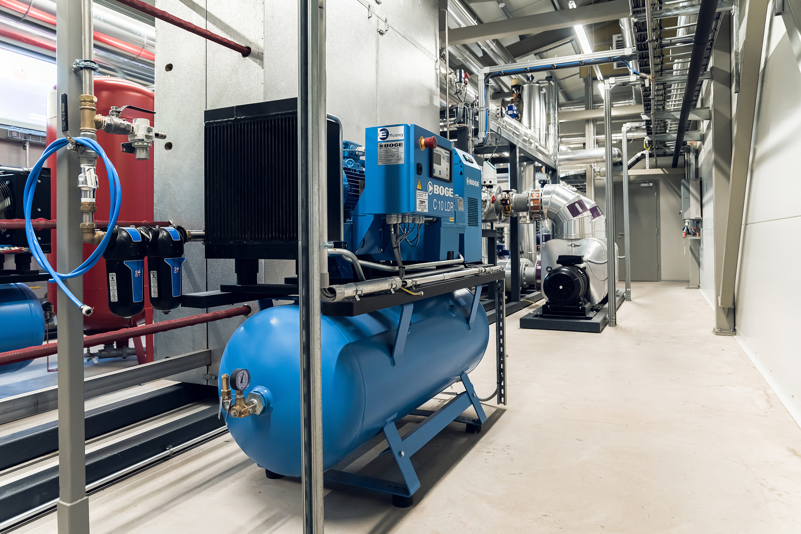 Salaspils Siltums. Fotogrāfs Rīgā. Gīmenes, individuālās un dažādu produktu fotosesijas