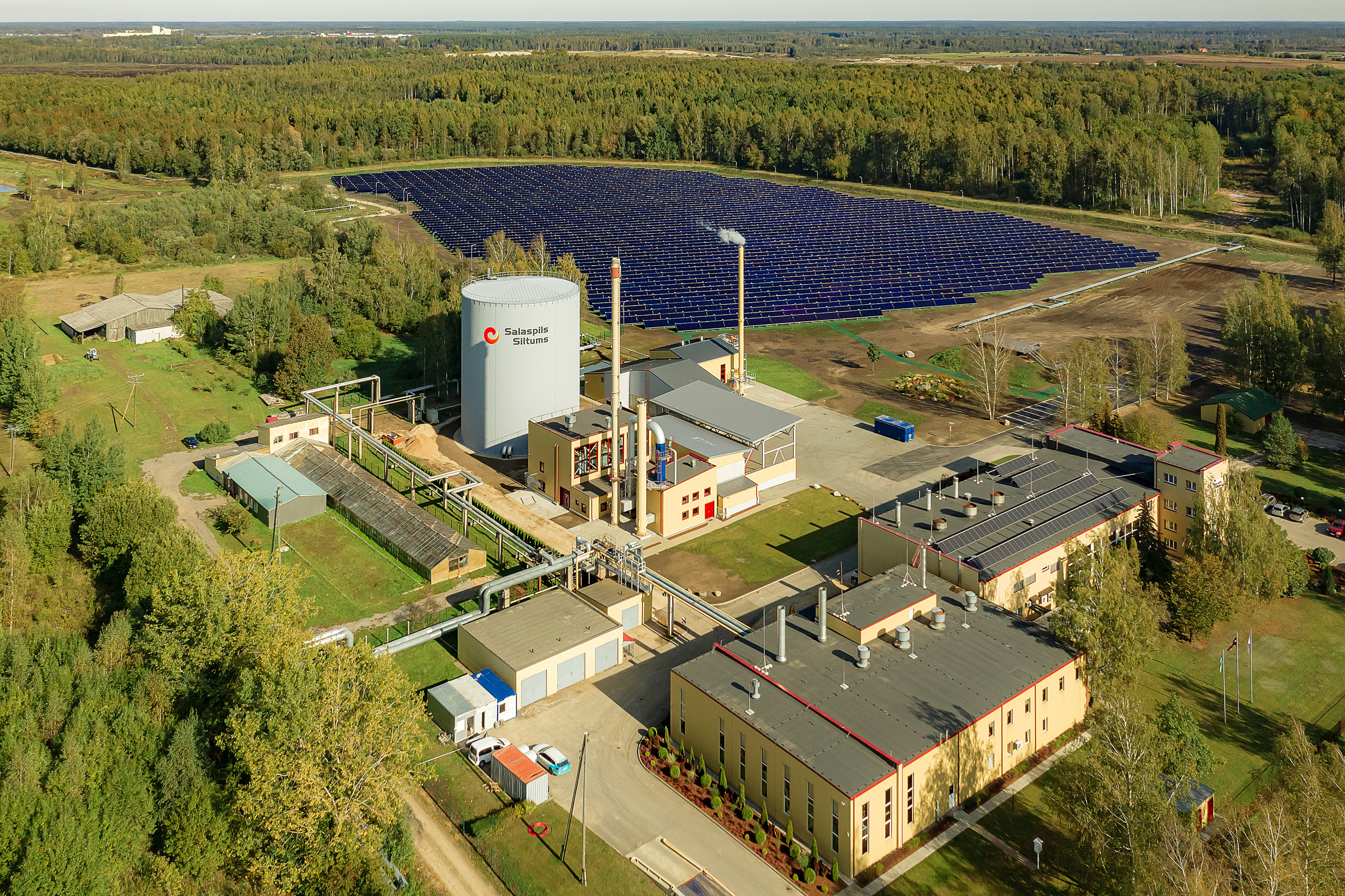 Salaspils Siltums. Fotogrāfs Rīgā. Gīmenes, individuālās un dažādu produktu fotosesijas