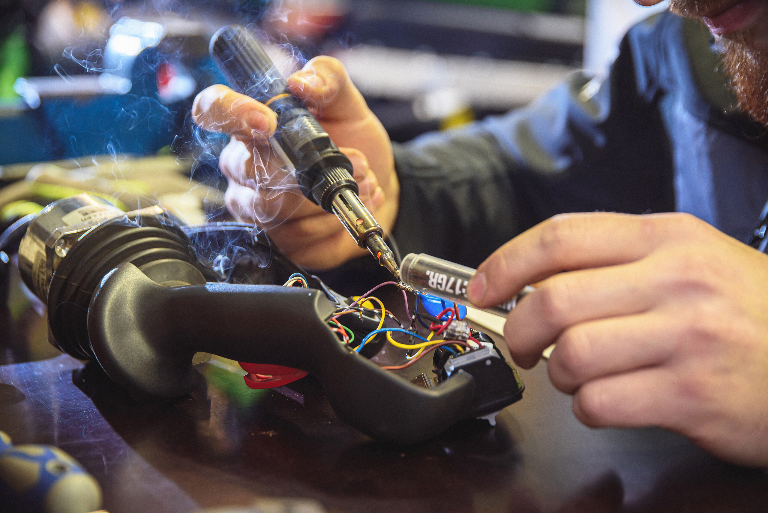 Armuss Agricultural Machinery. Fotogrāfs Rīgā. Gīmenes, individuālās un dažādu produktu fotosesijas