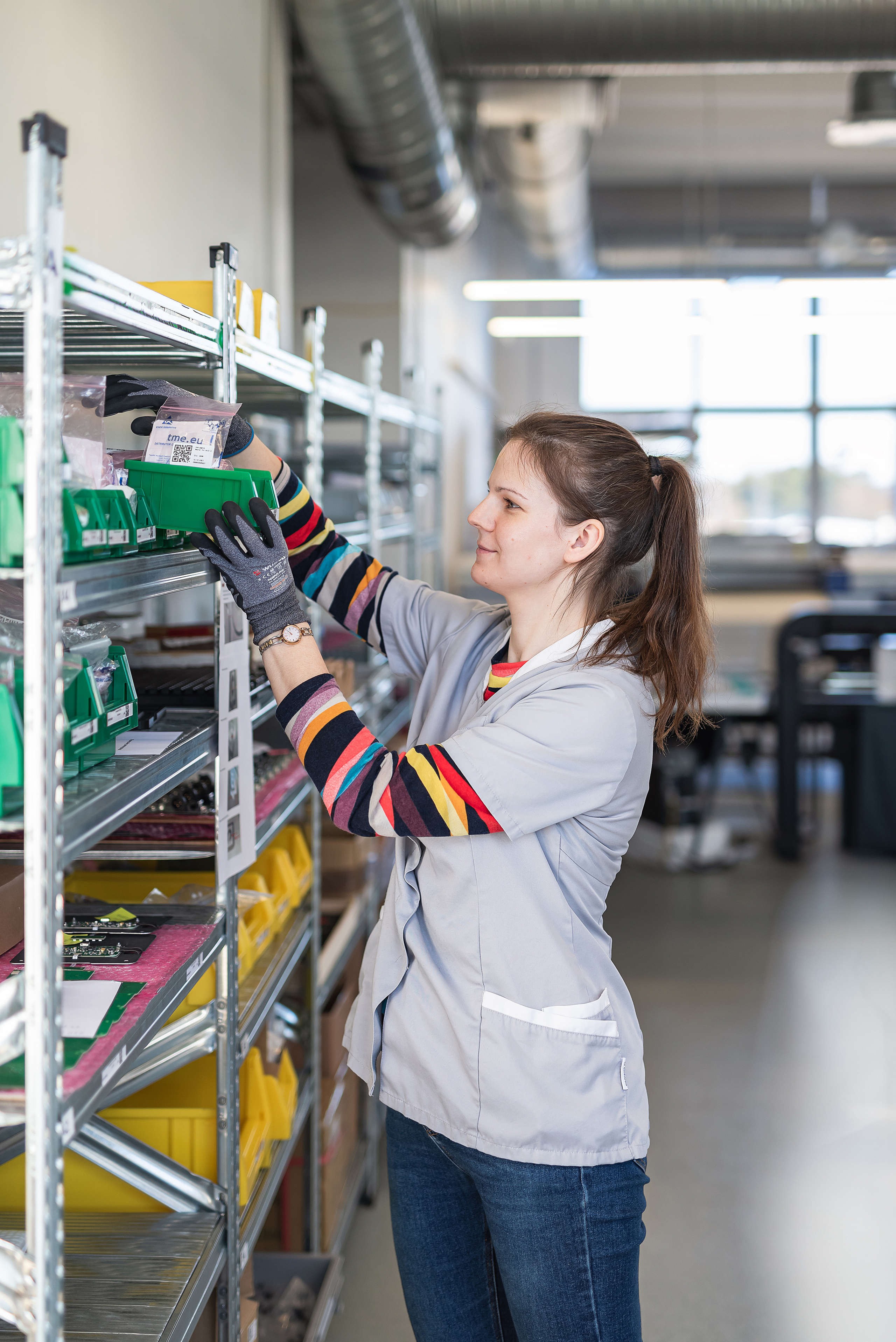 Silmor Production Site. Fotogrāfs Rīgā. Gīmenes, individuālās un dažādu produktu fotosesijas