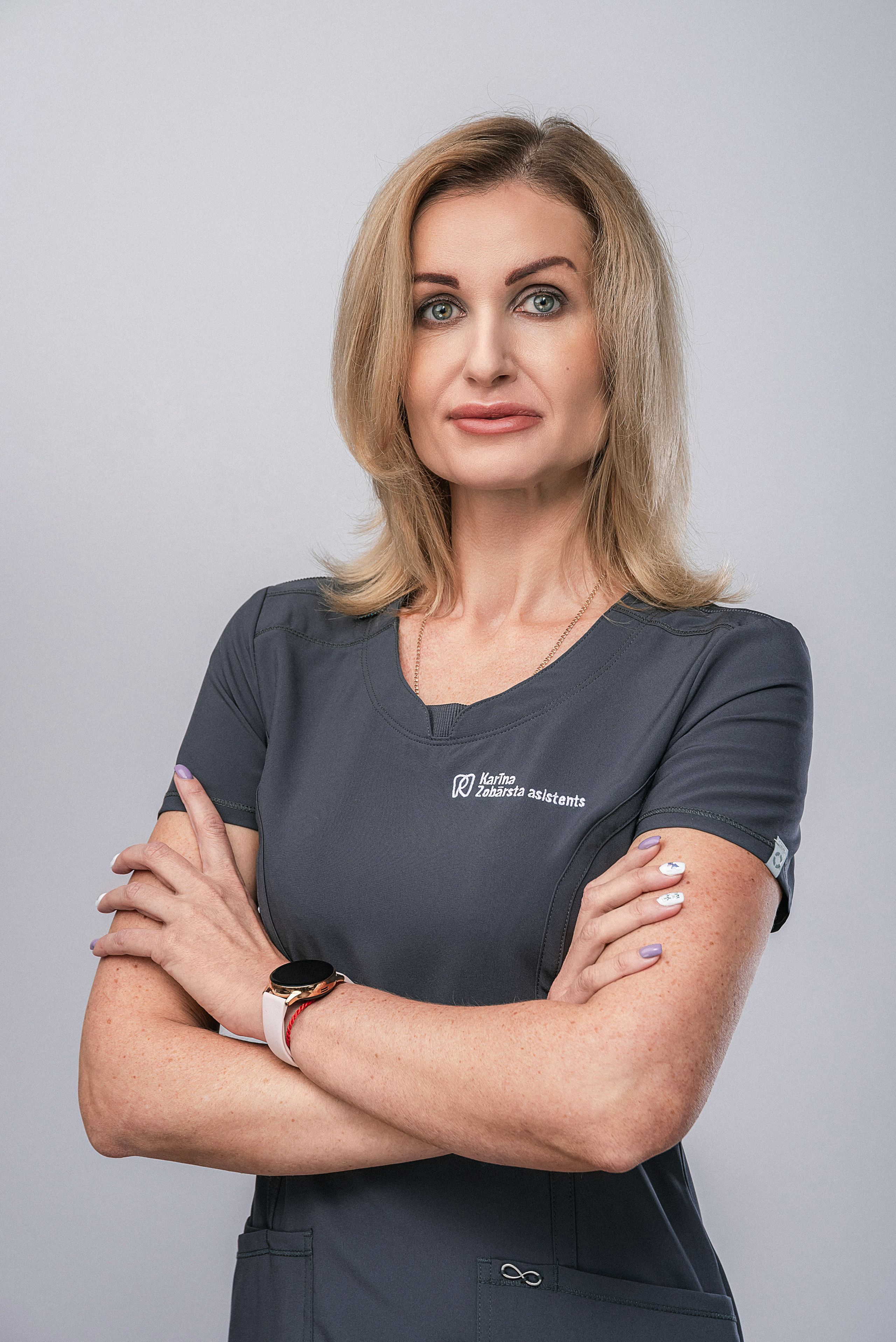 Prime Dental. Fotogrāfs Rīgā. Gīmenes, individuālās un dažādu produktu fotosesijas