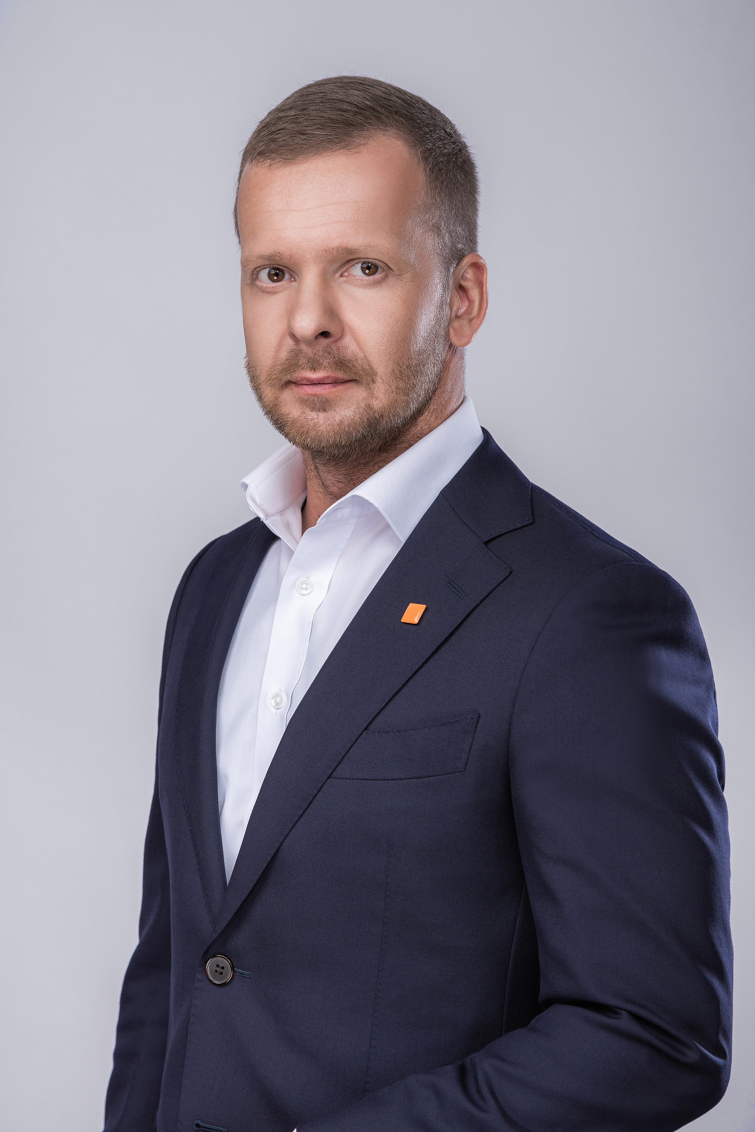 Stabilitatei. Fotogrāfs Rīgā. Gīmenes, individuālās un dažādu produktu fotosesijas