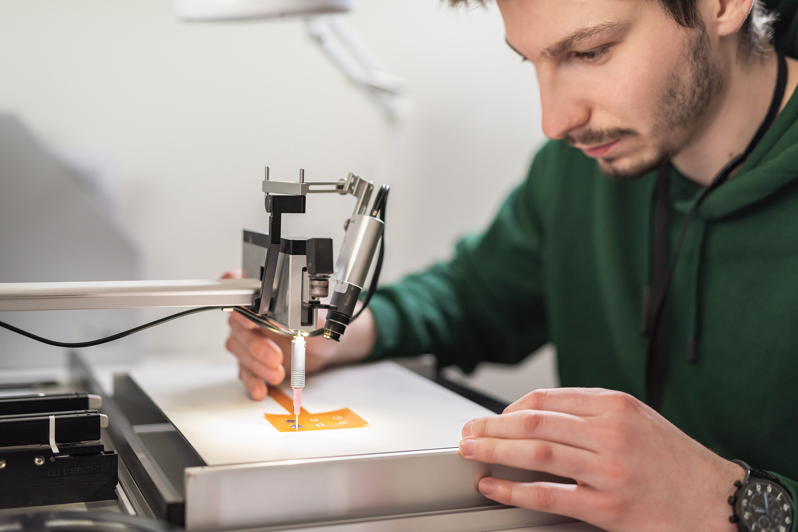 Silmor Production Site. Fotogrāfs Rīgā. Gīmenes, individuālās un dažādu produktu fotosesijas