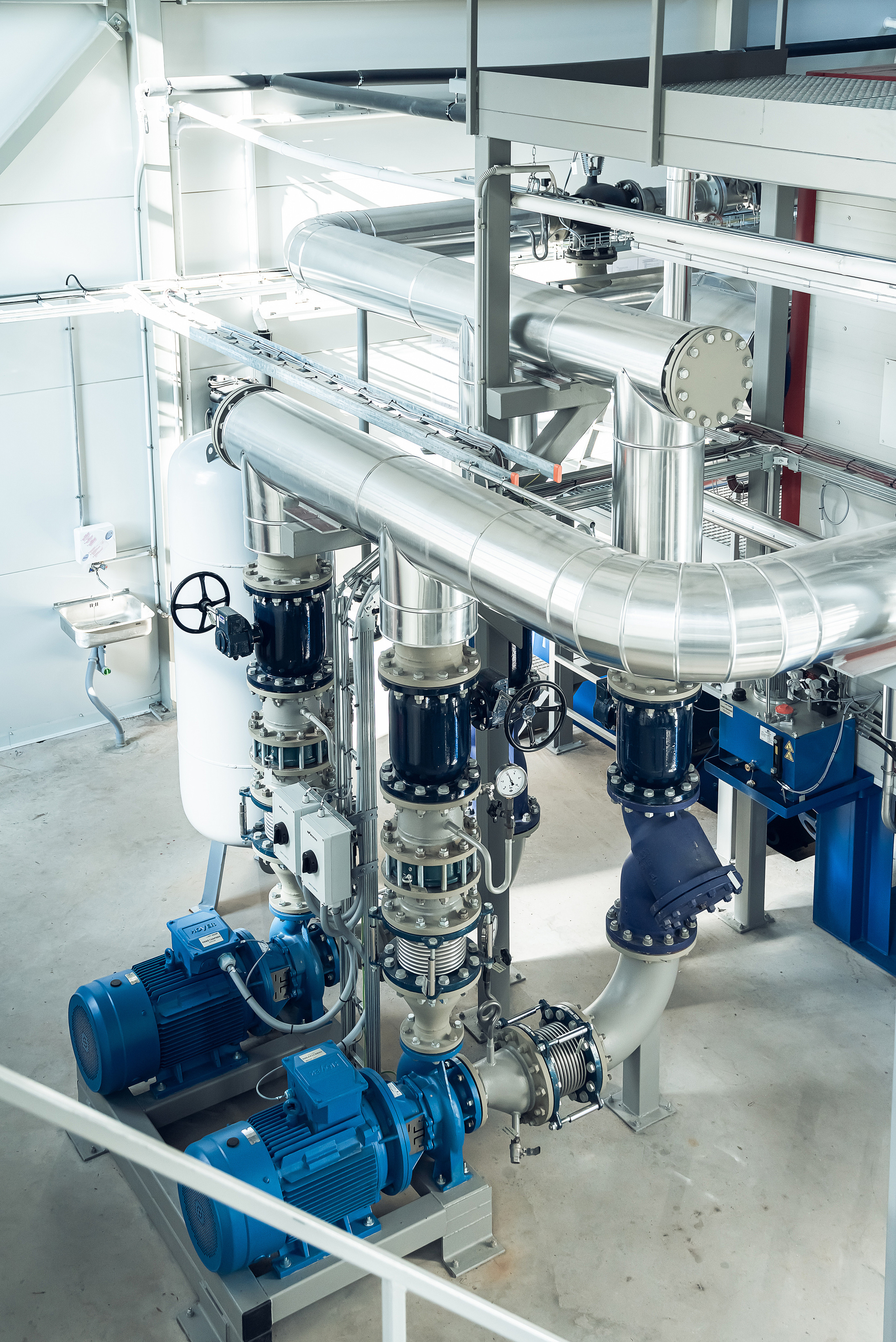 Salaspils Siltums. Fotogrāfs Rīgā. Gīmenes, individuālās un dažādu produktu fotosesijas