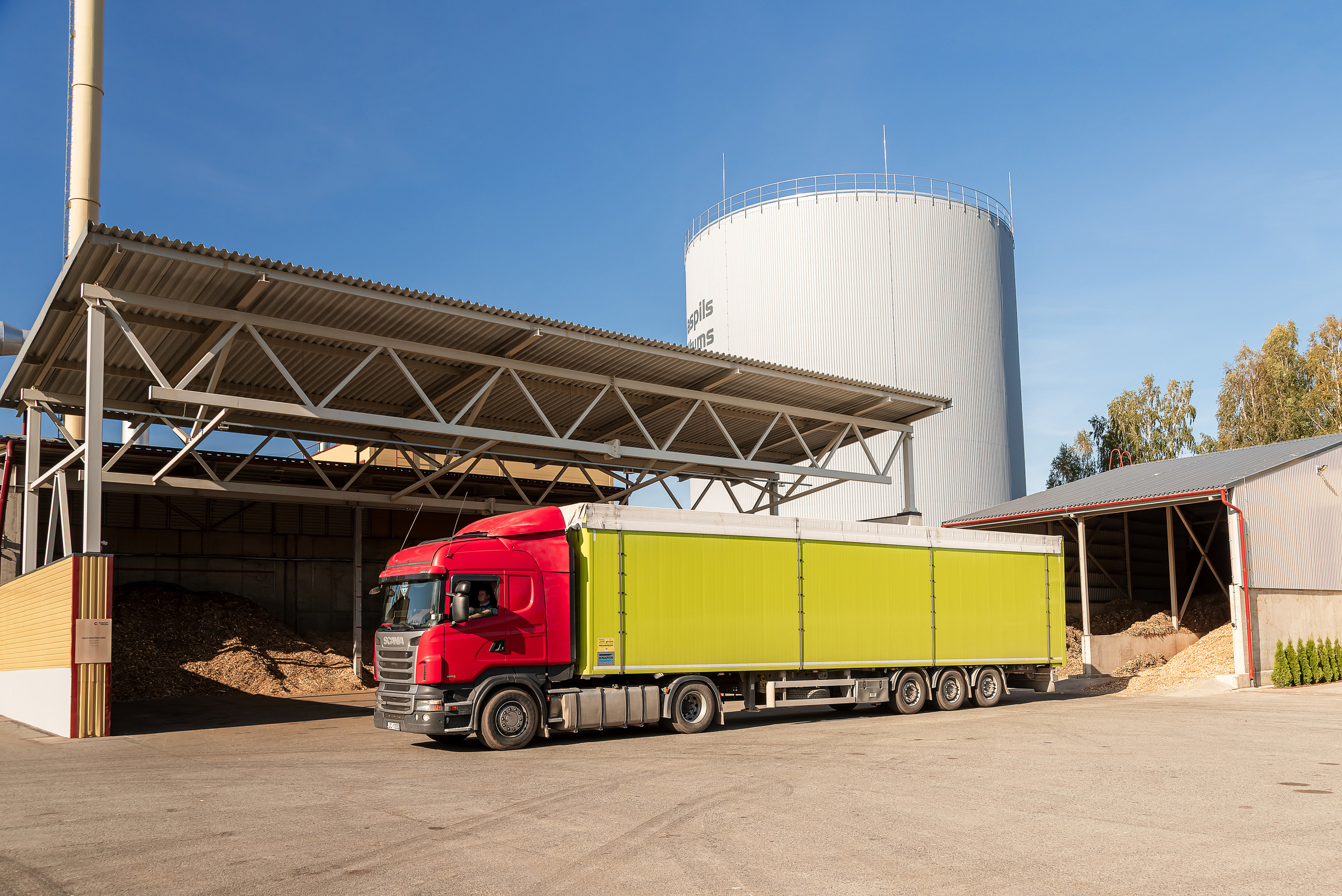 Salaspils Siltums. Fotogrāfs Rīgā. Gīmenes, individuālās un dažādu produktu fotosesijas