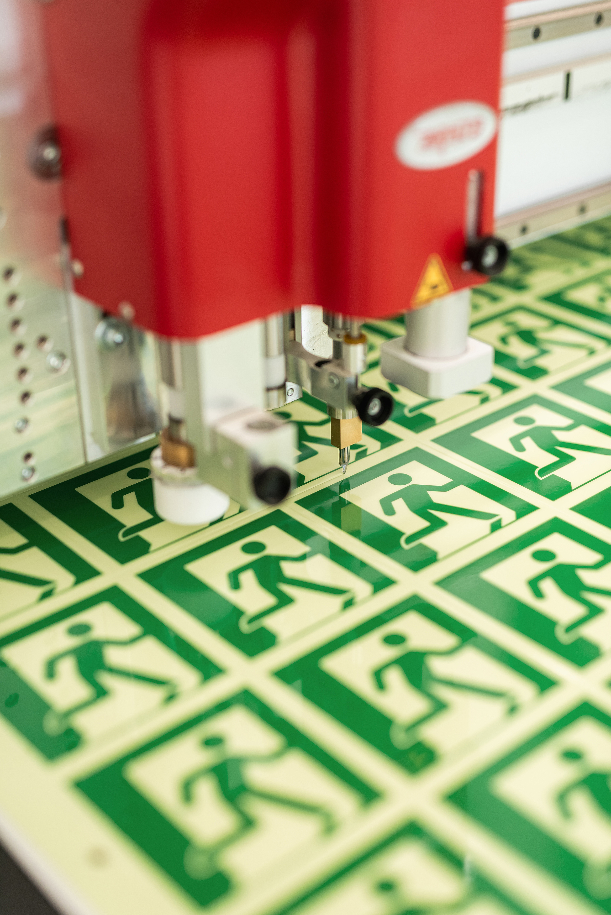 Silmor Production Site. Fotogrāfs Rīgā. Gīmenes, individuālās un dažādu produktu fotosesijas