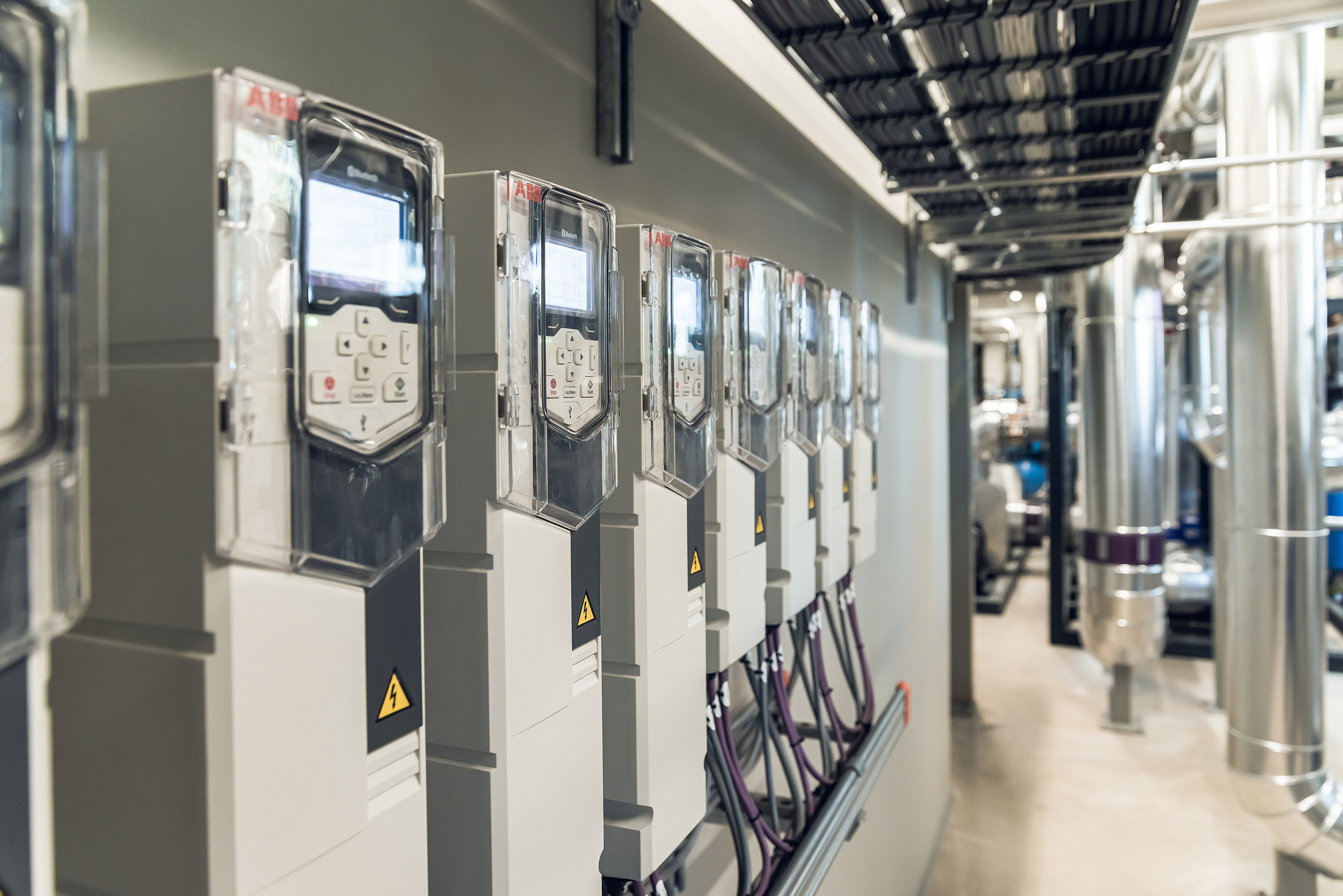 Salaspils Siltums. Fotogrāfs Rīgā. Gīmenes, individuālās un dažādu produktu fotosesijas