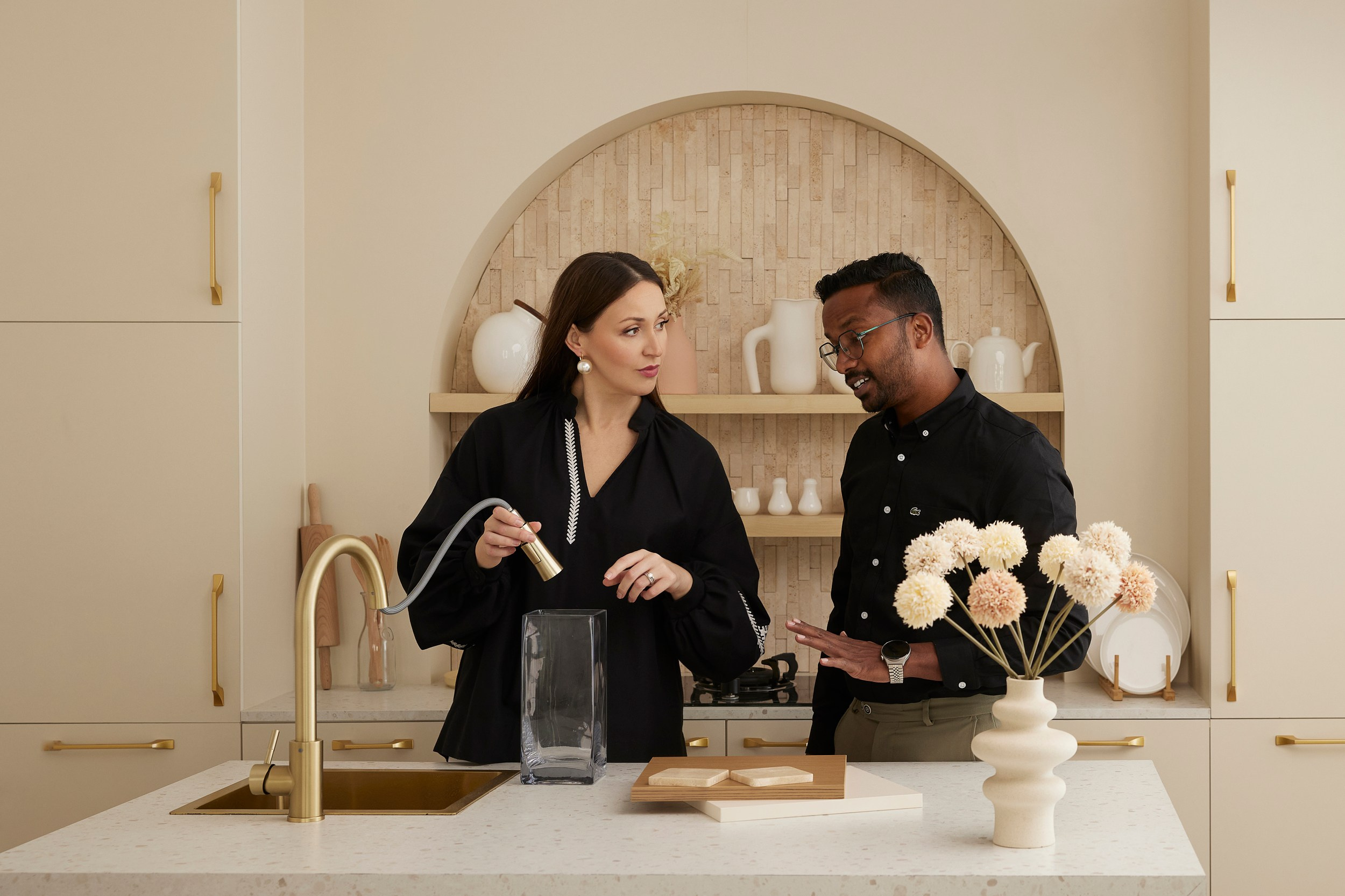 Company Profile. Female Photographer in Dubai