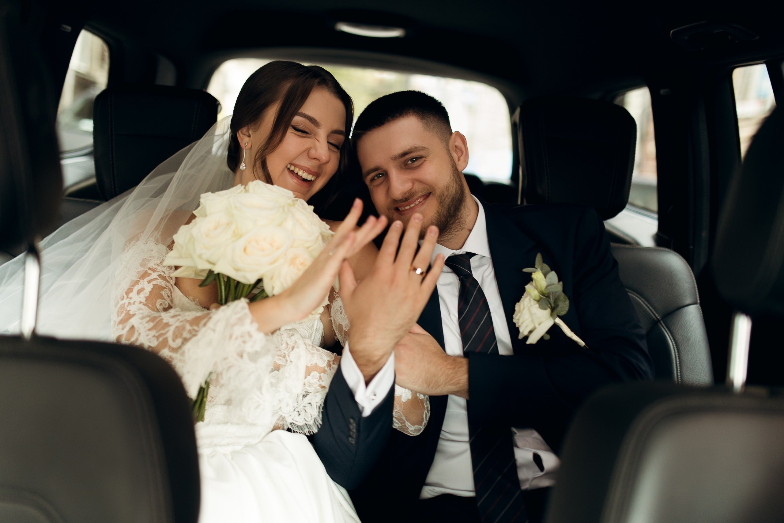Денис & Каріна. Wedding photographer in Georgia
