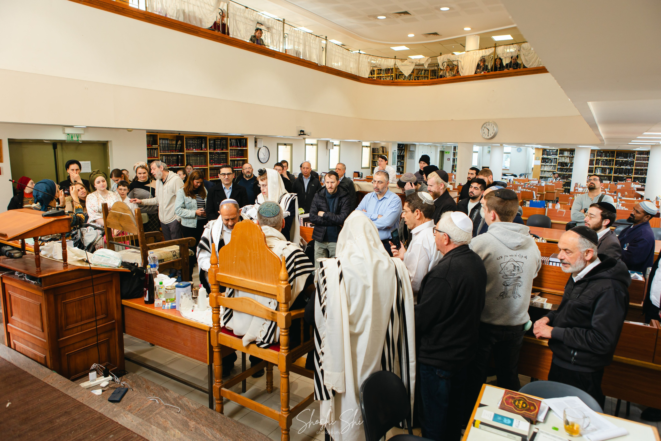 BRIT TWINS. Https://shi-photo.com/