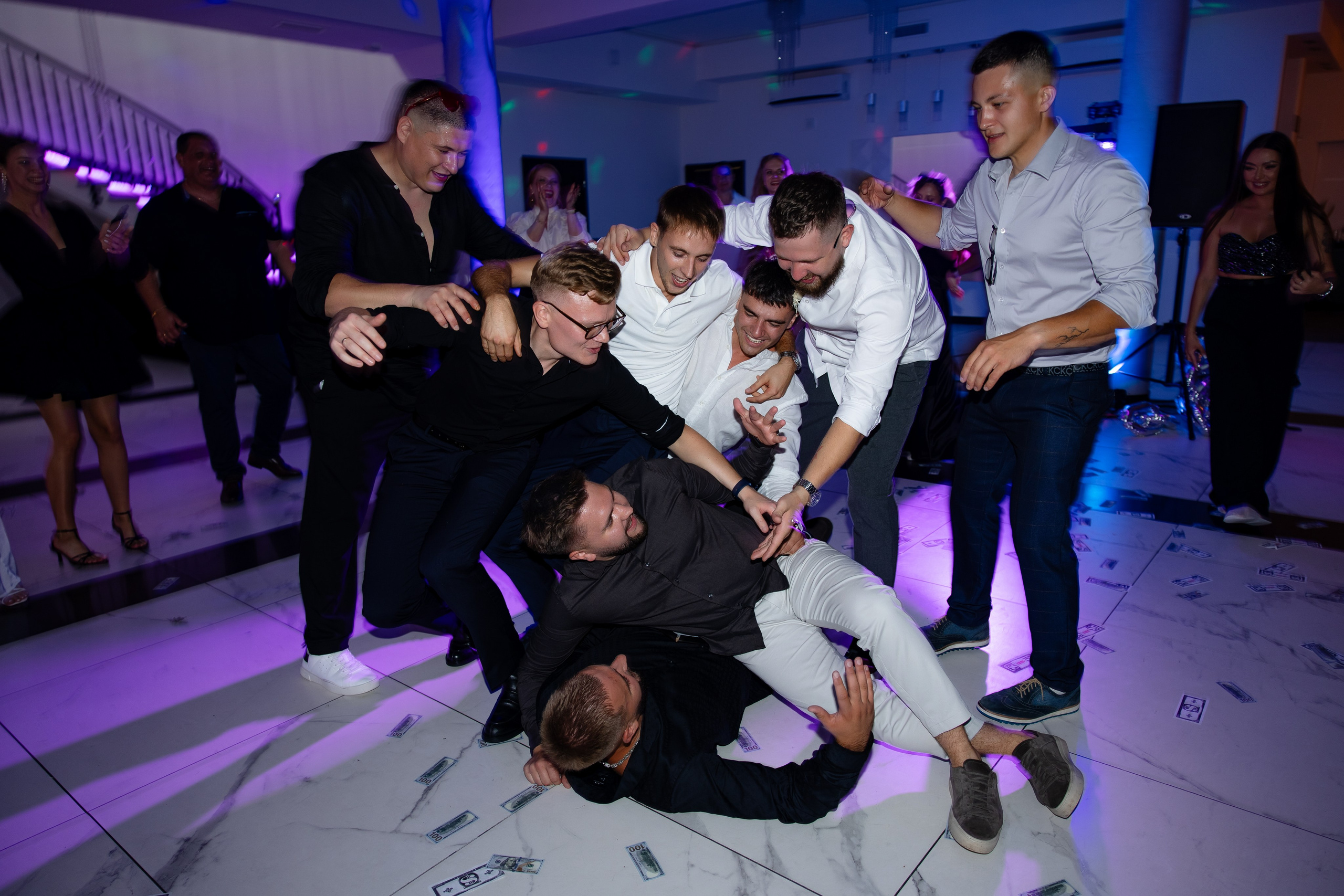 Артур + Анастасія. Весільний, сімейний фотограф Варшава