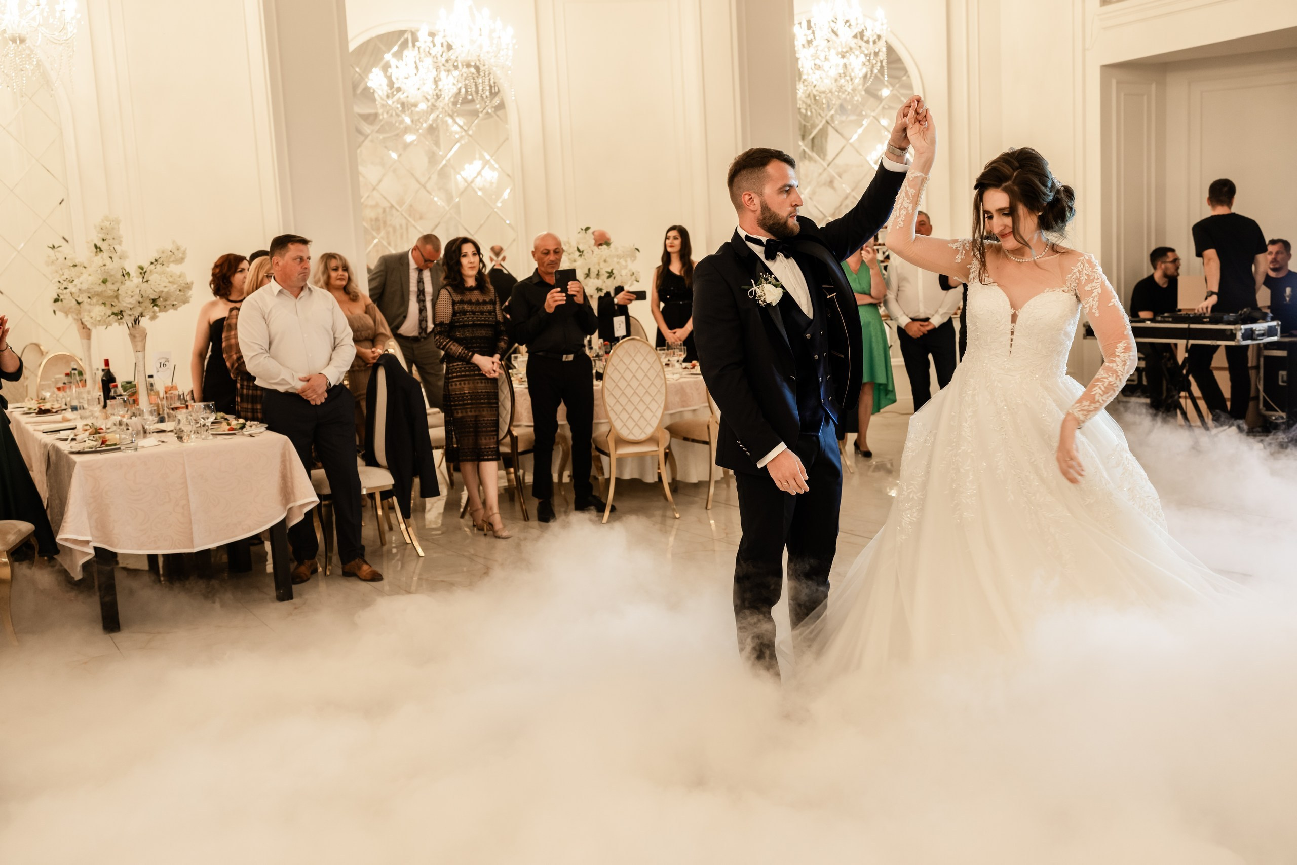 Camille & Alexandra 2024 – Poveste de nuntă cu eleganță și emoție | Fotograf Alin Chirilă