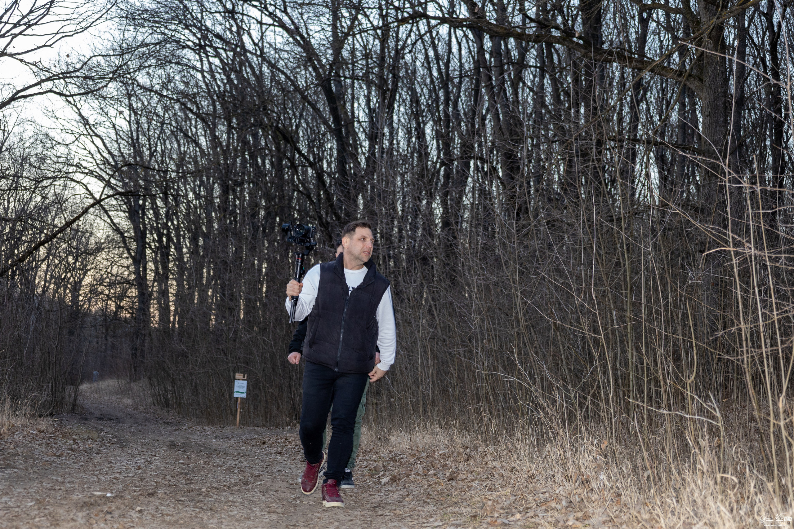 Căutarea. Gabriel Nistor Art-Studios - Fotografo / Videografo Iasi