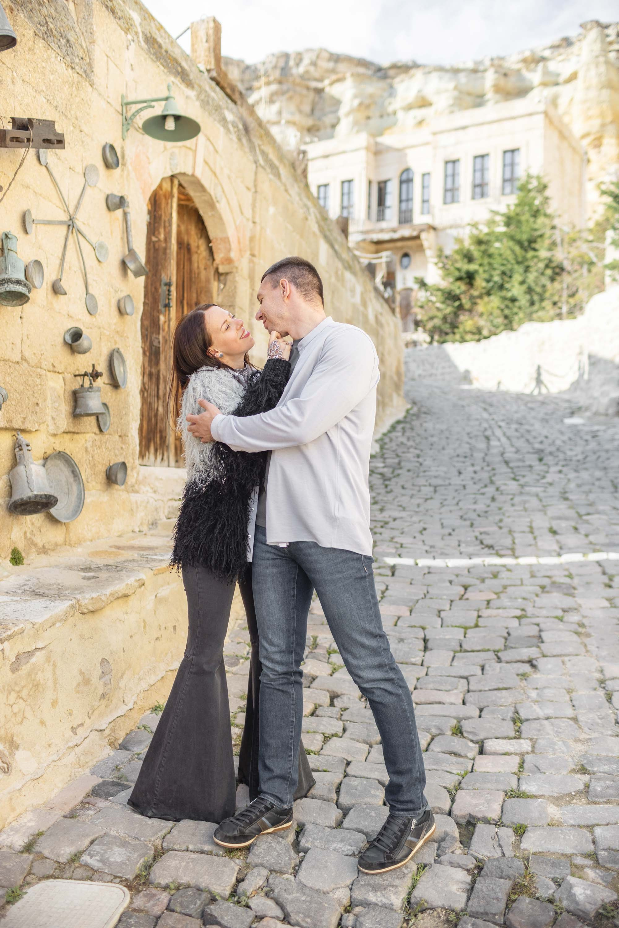 Stylish Photoshoot in the Charming Streets and Valleys of Cappadocia. Julia Ganch I Fashion Wedding Photography I Cappadocia Turkey