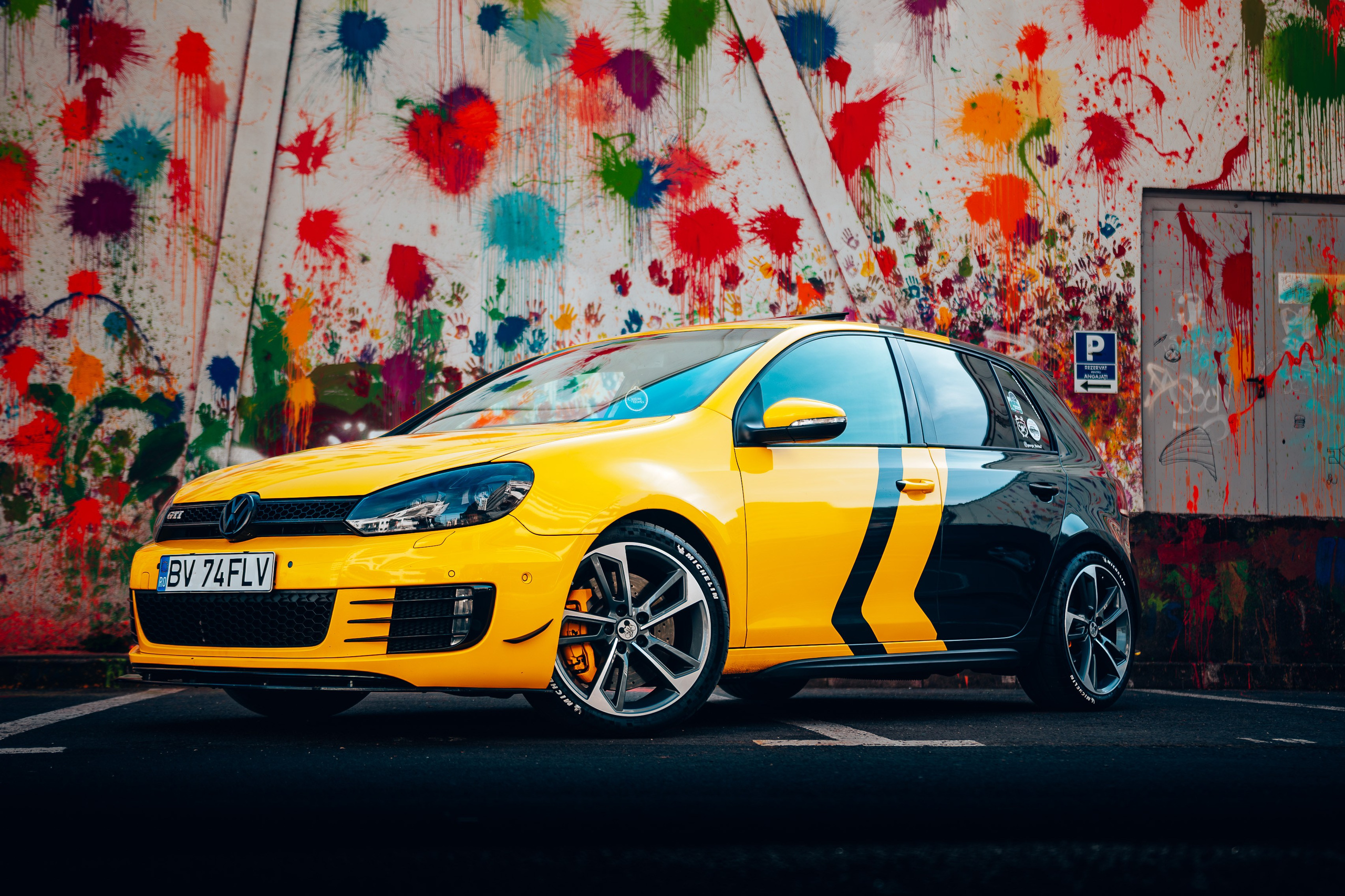 Masini. Ionut Brehuescu — Fotograf