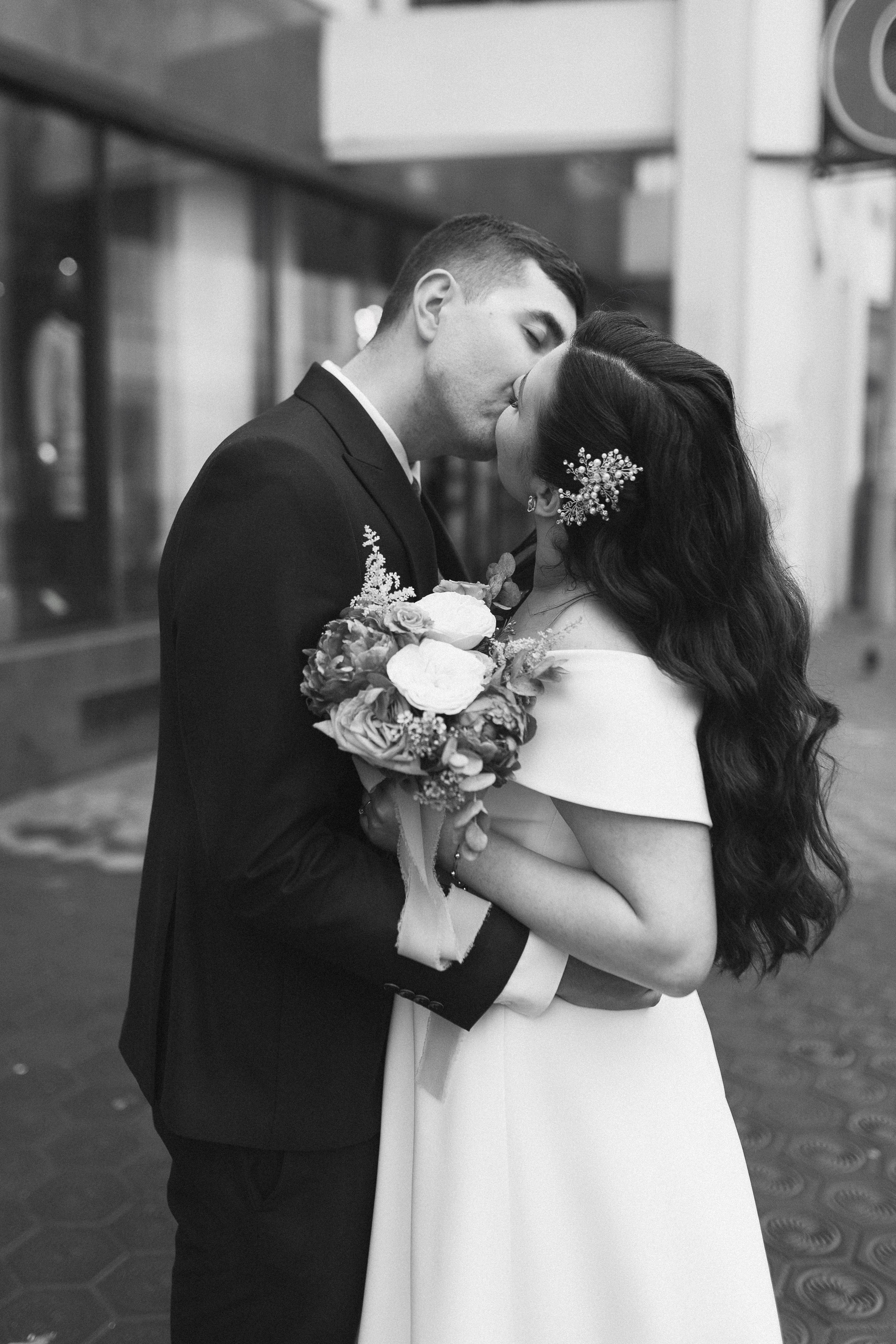 Iuliana & Cristian. Vlad Aconstantinesei Photographer