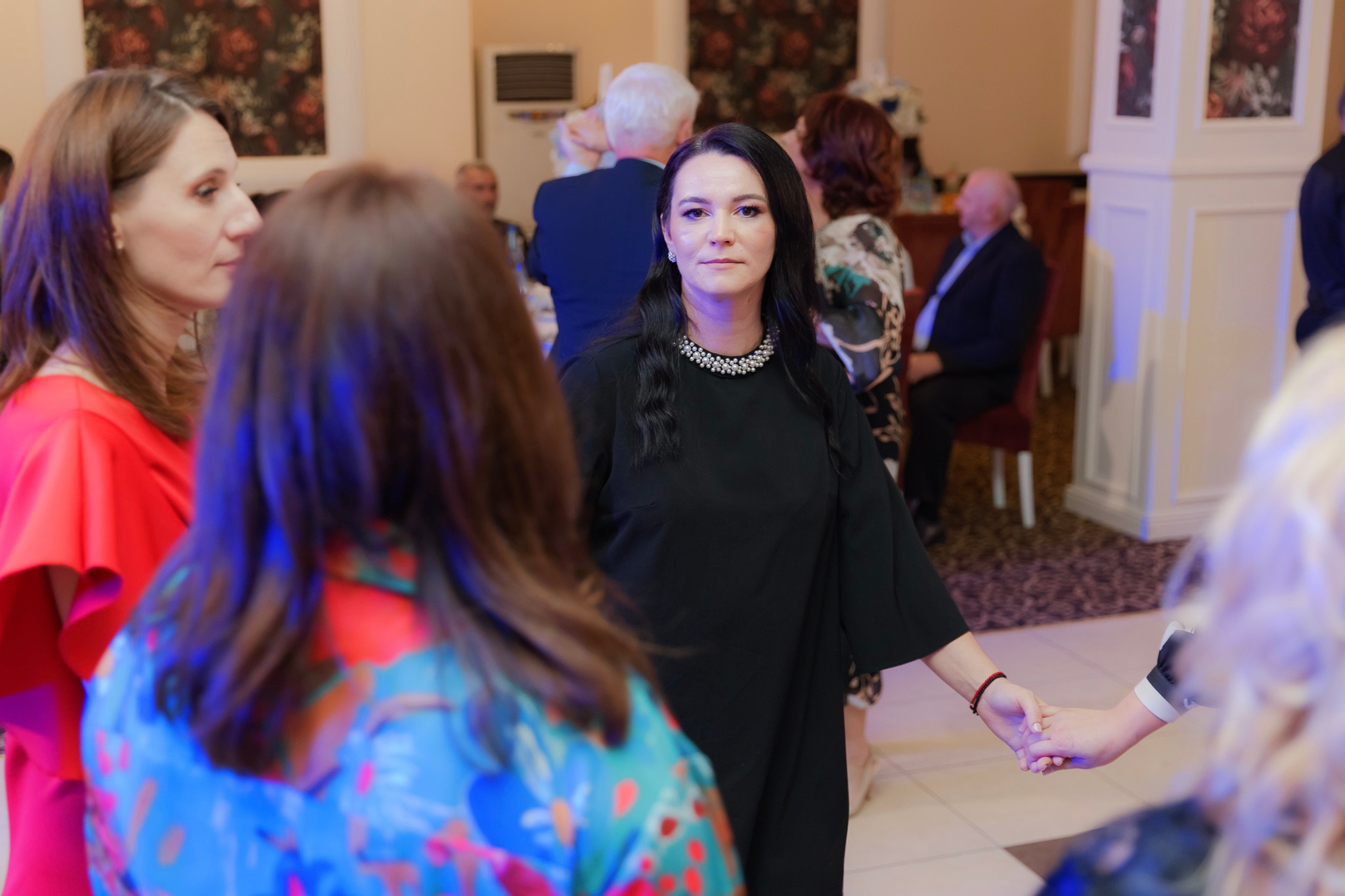 Mihai & Oana. Servicii foto-video profesionale, pentru momente de neuitat