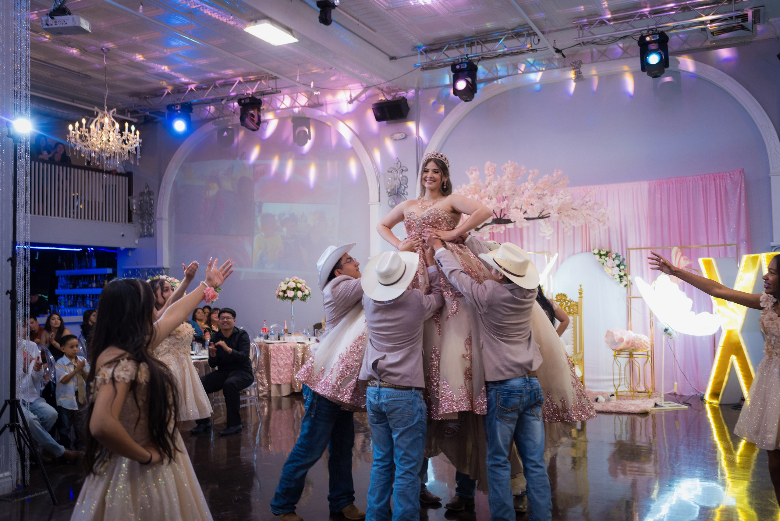 Colección: Nataly Mis Quince años